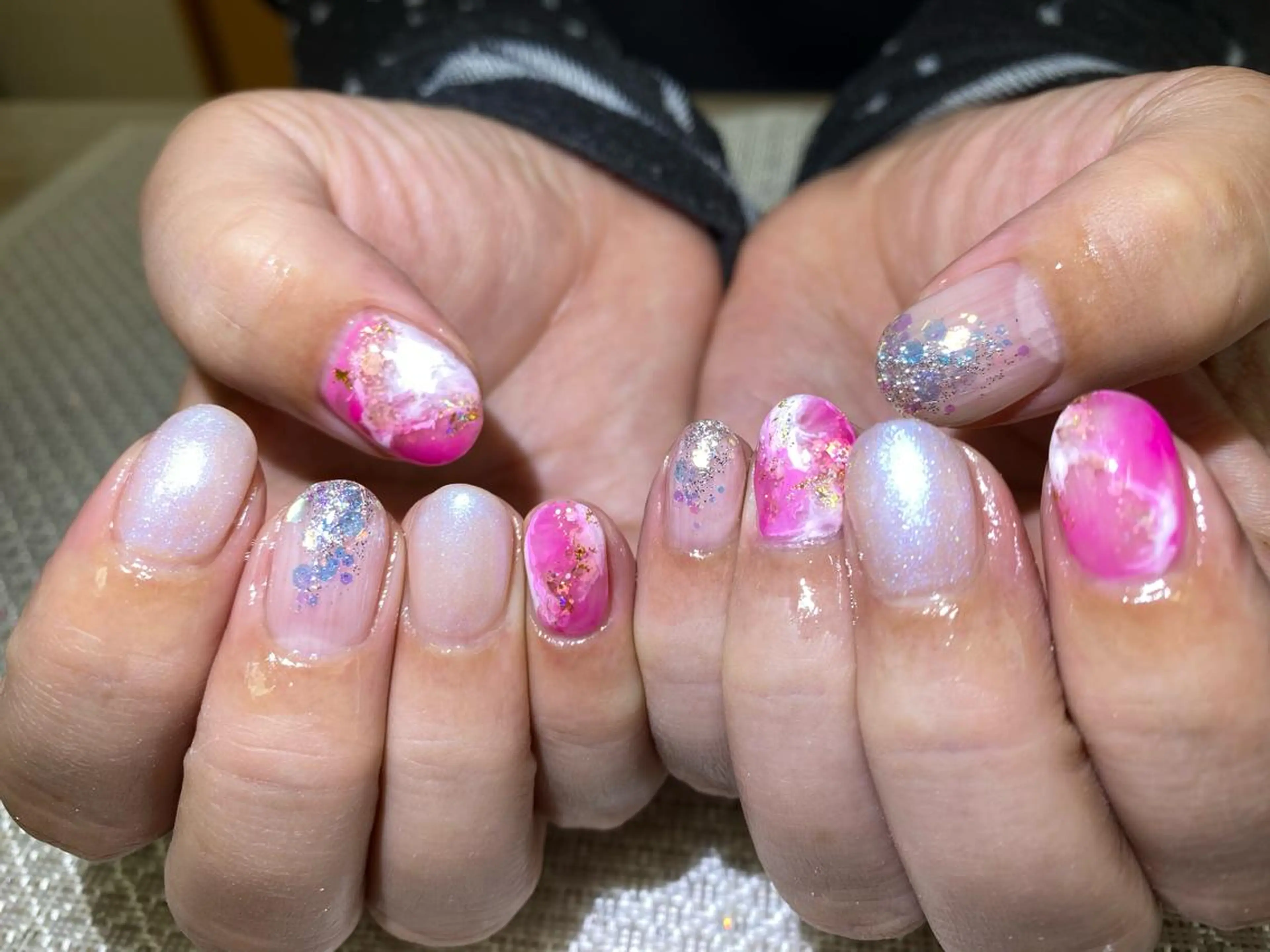 ネイル オーロラネイル ホログラムネイル ピンク Esthetic Will所属・will 有希のネイルデザイン