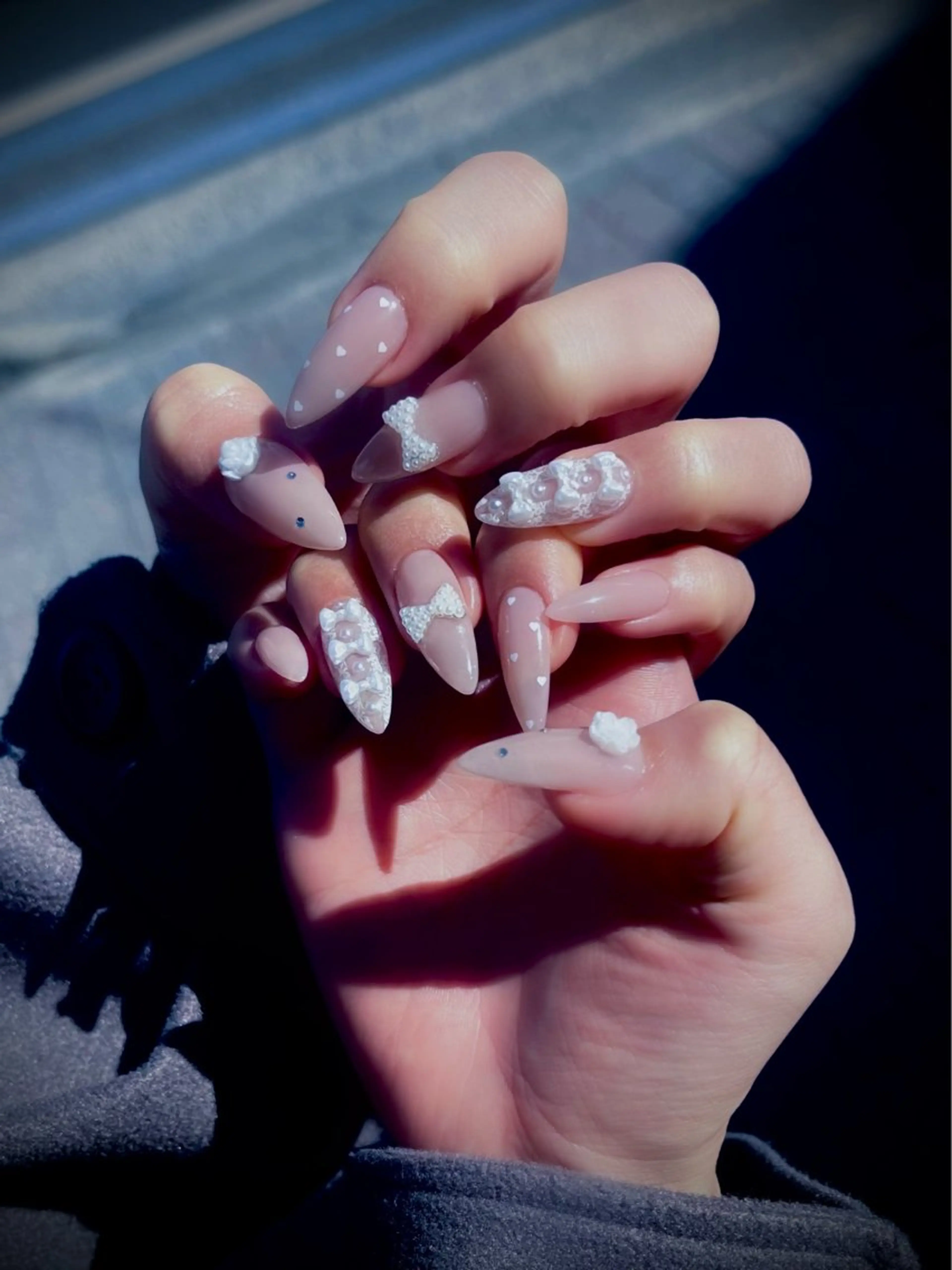 ネイル キラキラネイル マグネットネイル ワンカラーネイル スカルプネイル ワンホンネイル nine.🦋 YUKOのネイルデザイン