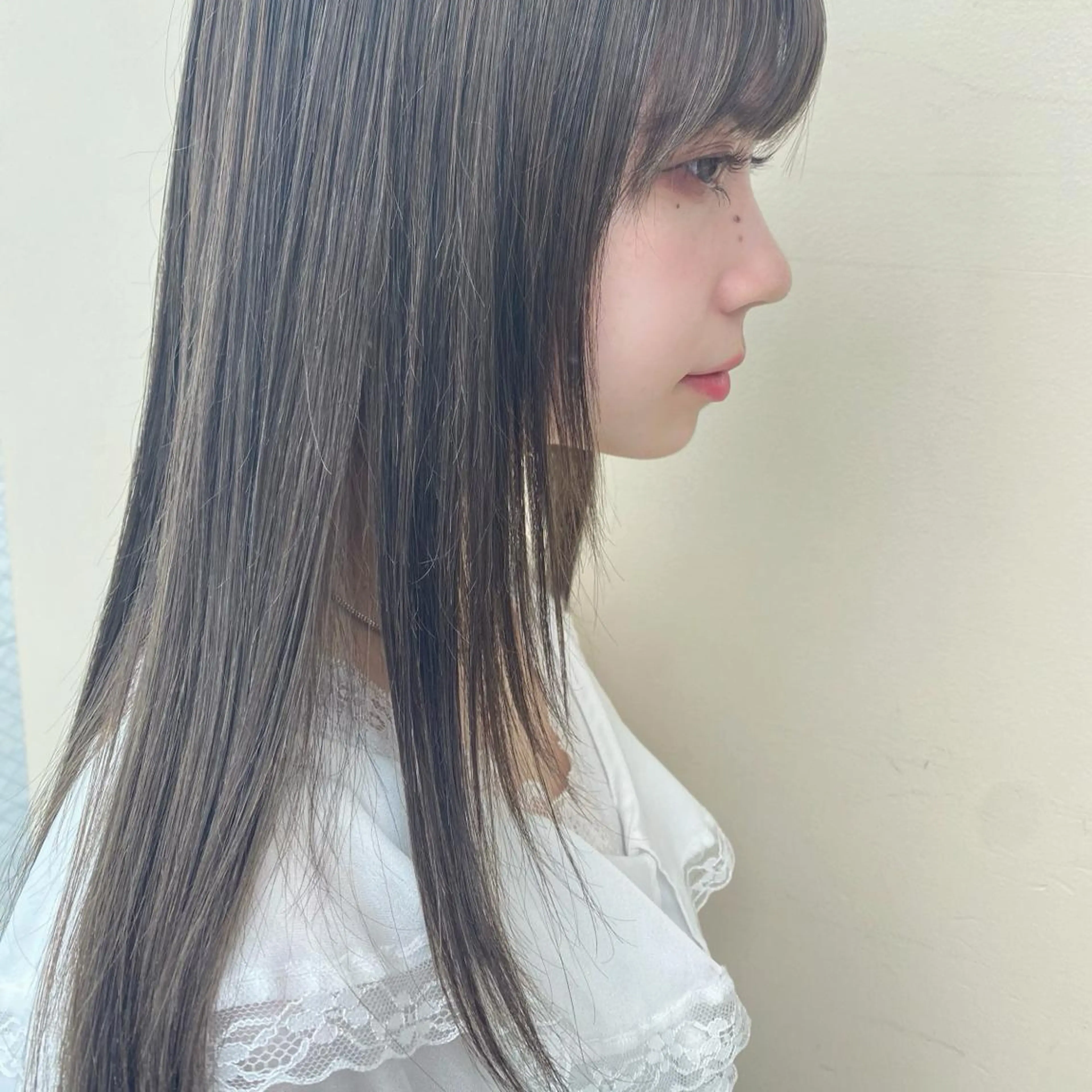 【うねり対策！】似合わせカット✂︎＋コスメストレート✨＋オリジナルトリートメント👼🏻💫の写真