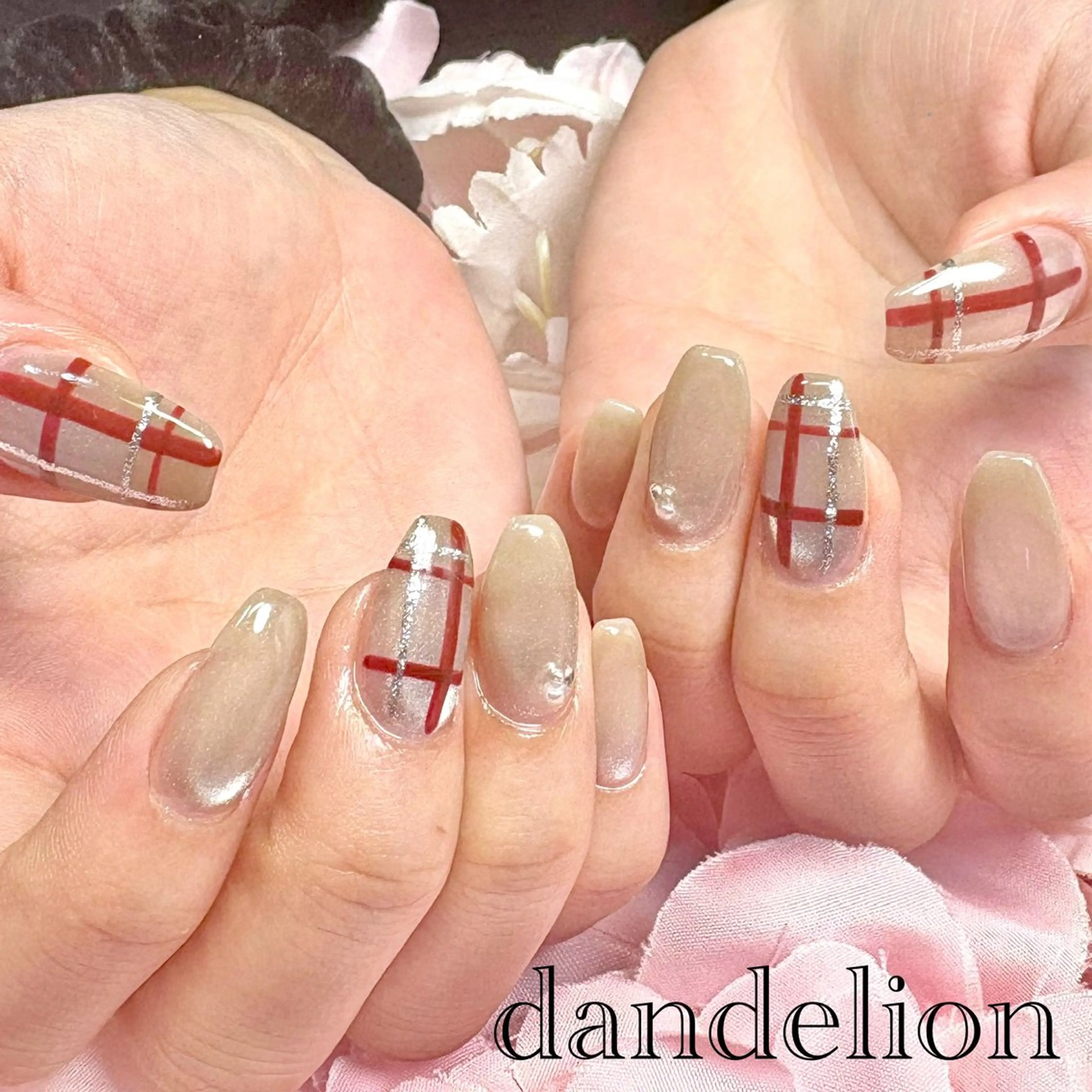 ネイル ハンドネイル ハンドケア dandelion ダンデライオンのネイルデザイン