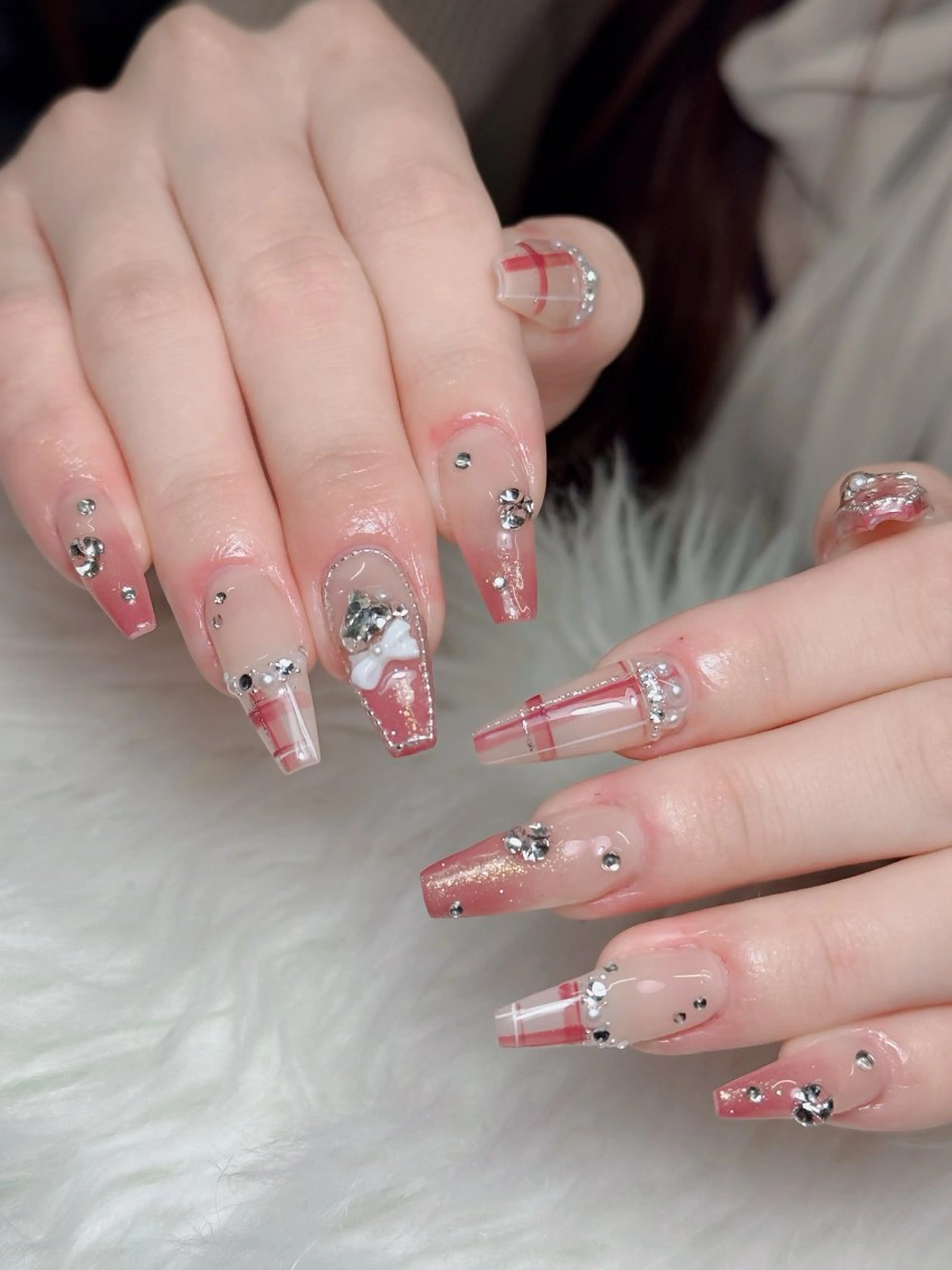 ネイル オーロラネイル チークネイル フットネイル フレンチネイル ハロウィン ハンドネイル Lumi Nail 新大久保3‘のネイルデザイン