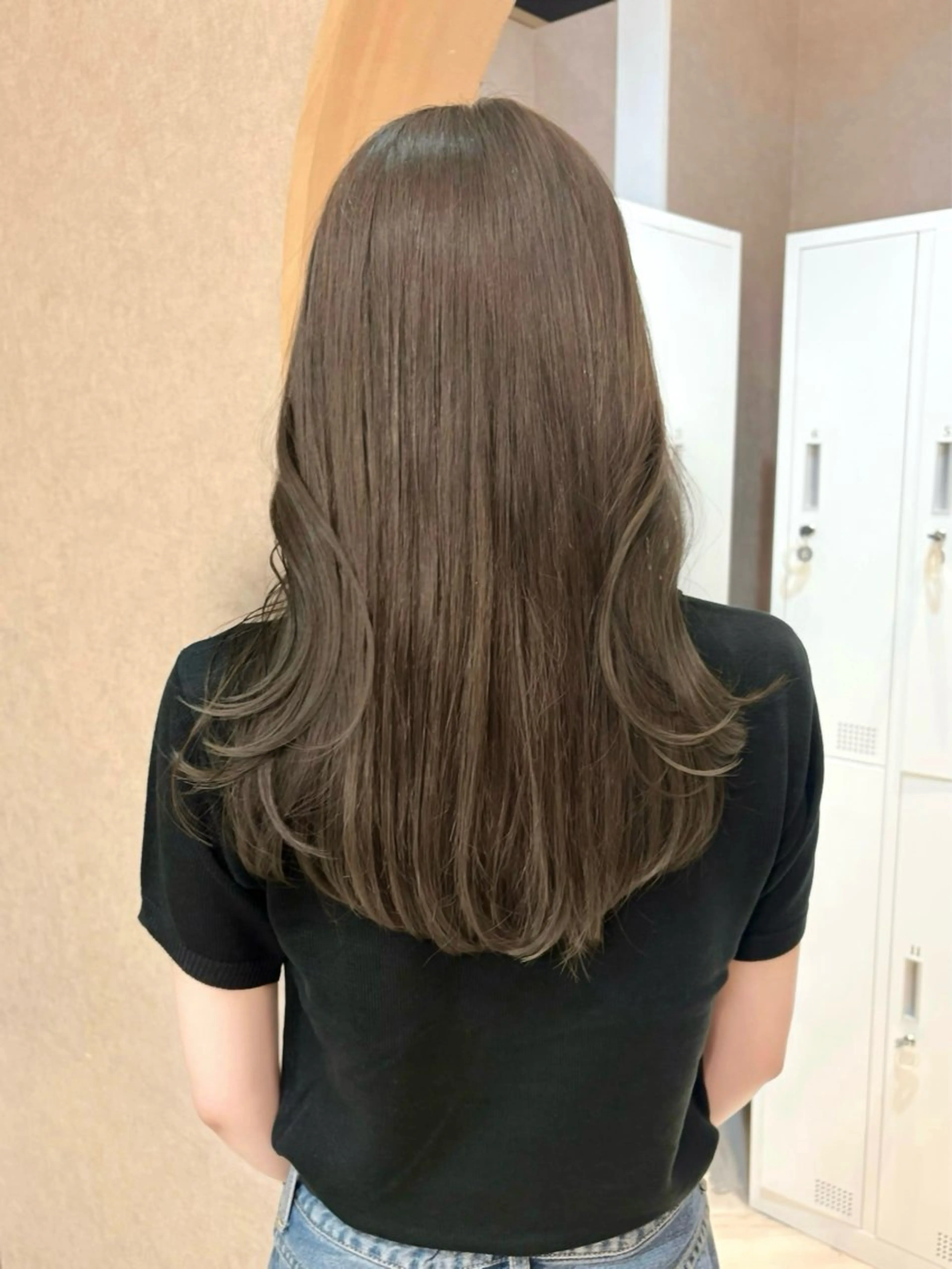 ミディアム カット ヘアカラー トリートメント 似合わせ/ベージュ /レイヤー/りほ🤍のヘアスタイル