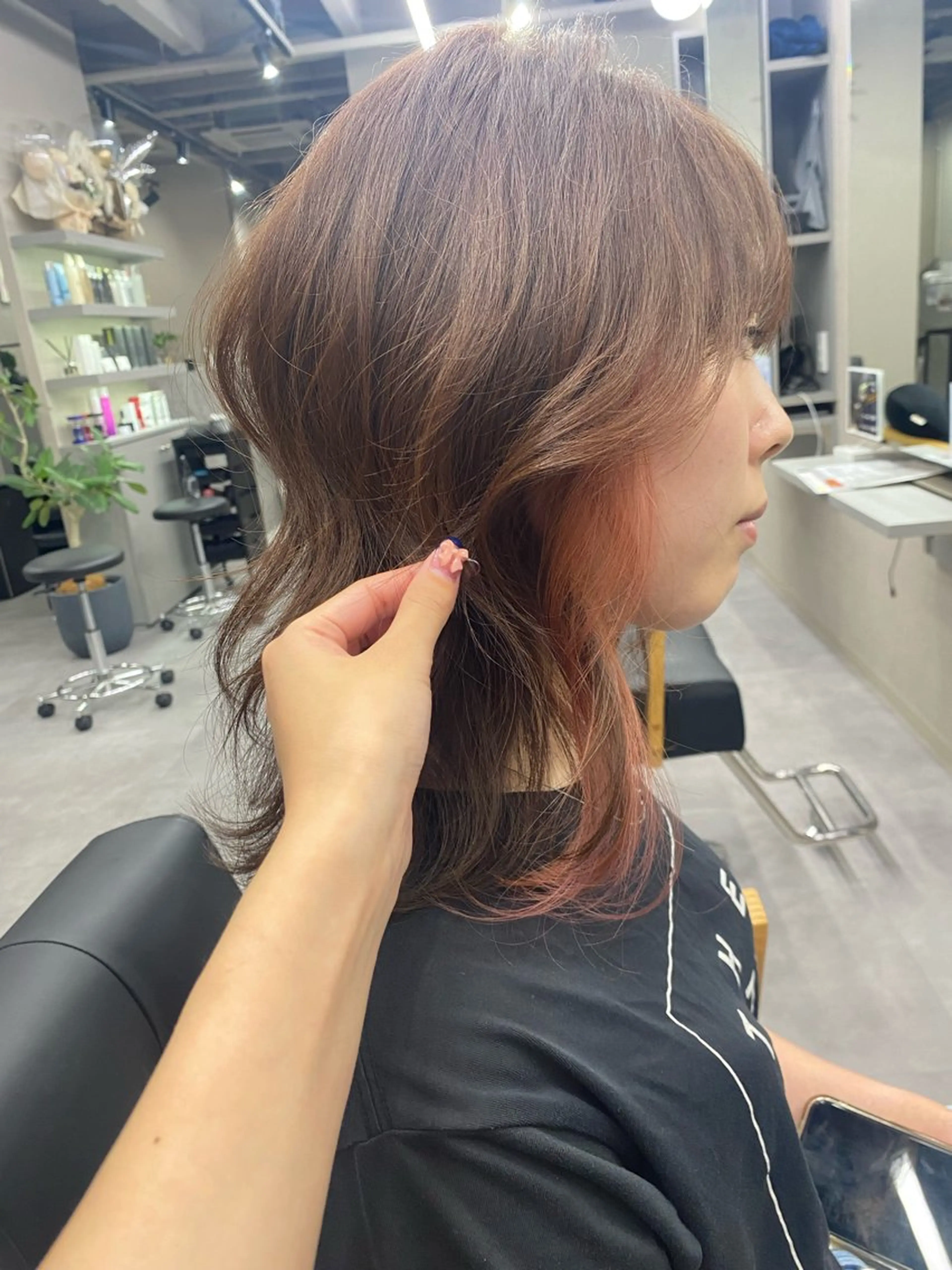 ミディアム カラー インナーカラー ピンクカラー 四日市 tomokaのヘアスタイル