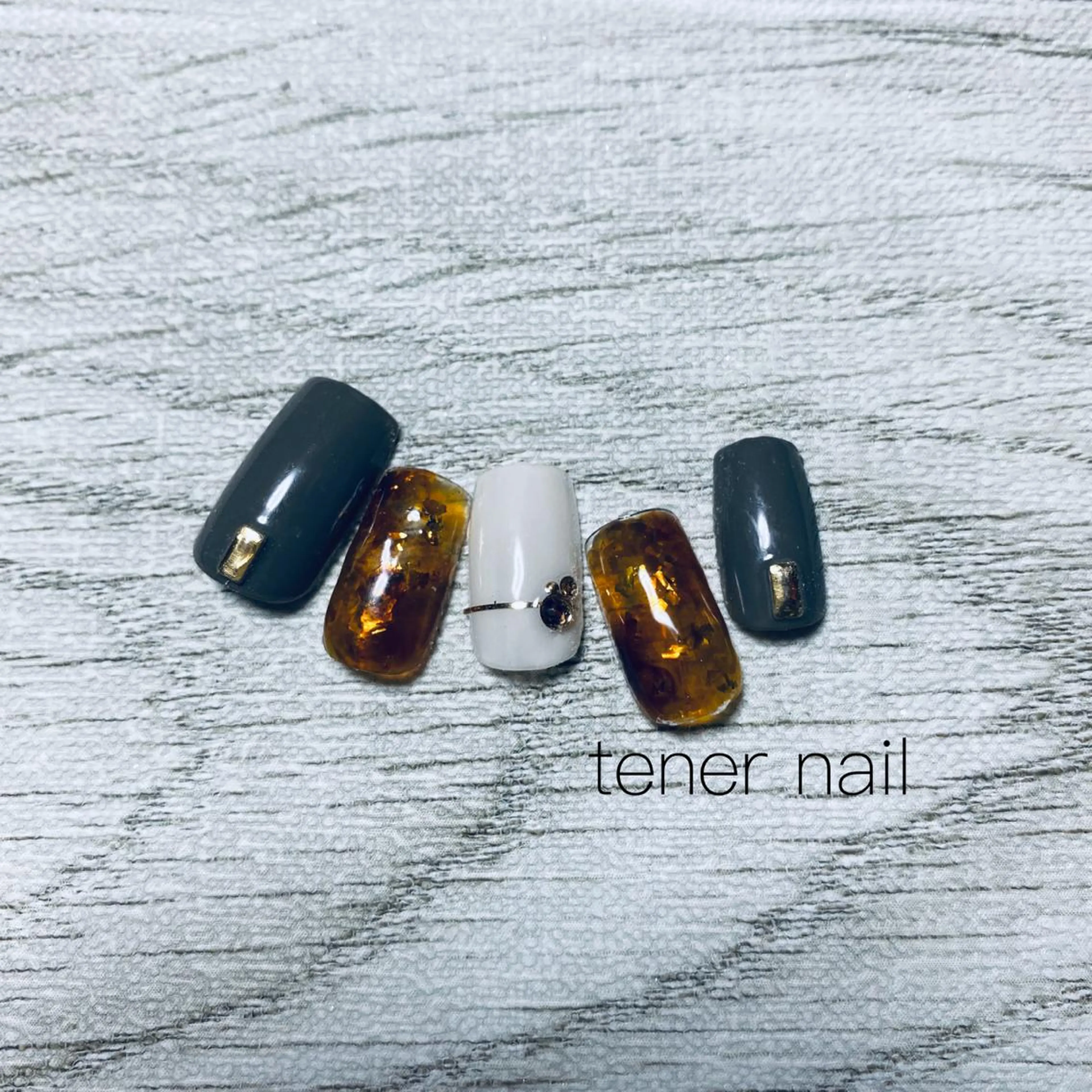 ネイル アートネイル べっ甲ネイル tener  nail  テネルネイル所属・テネルネイル tener nailのネイルデザイン