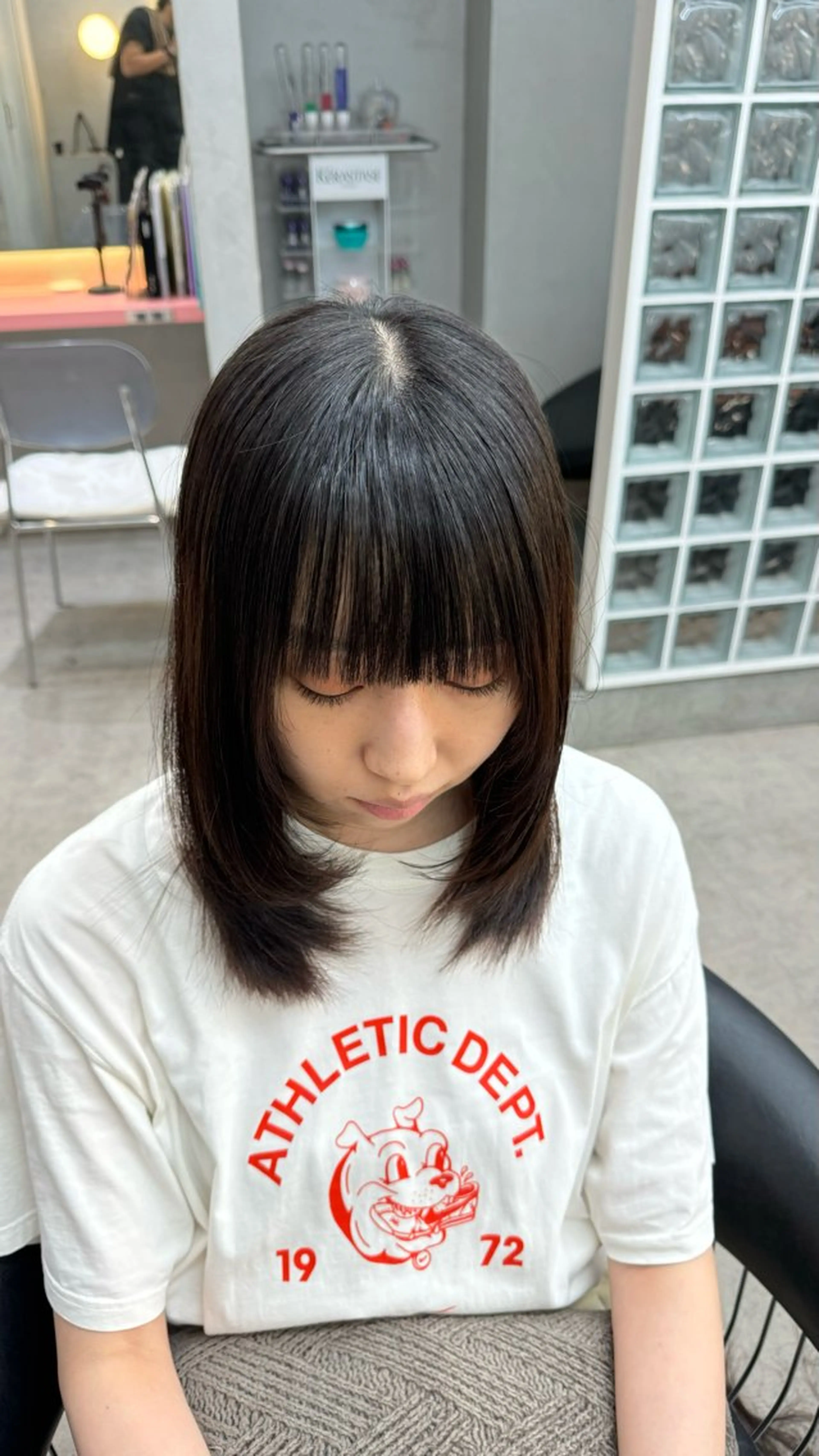 割れ癖と癖が治る？前髪縮毛矯正＋トリートメントの写真