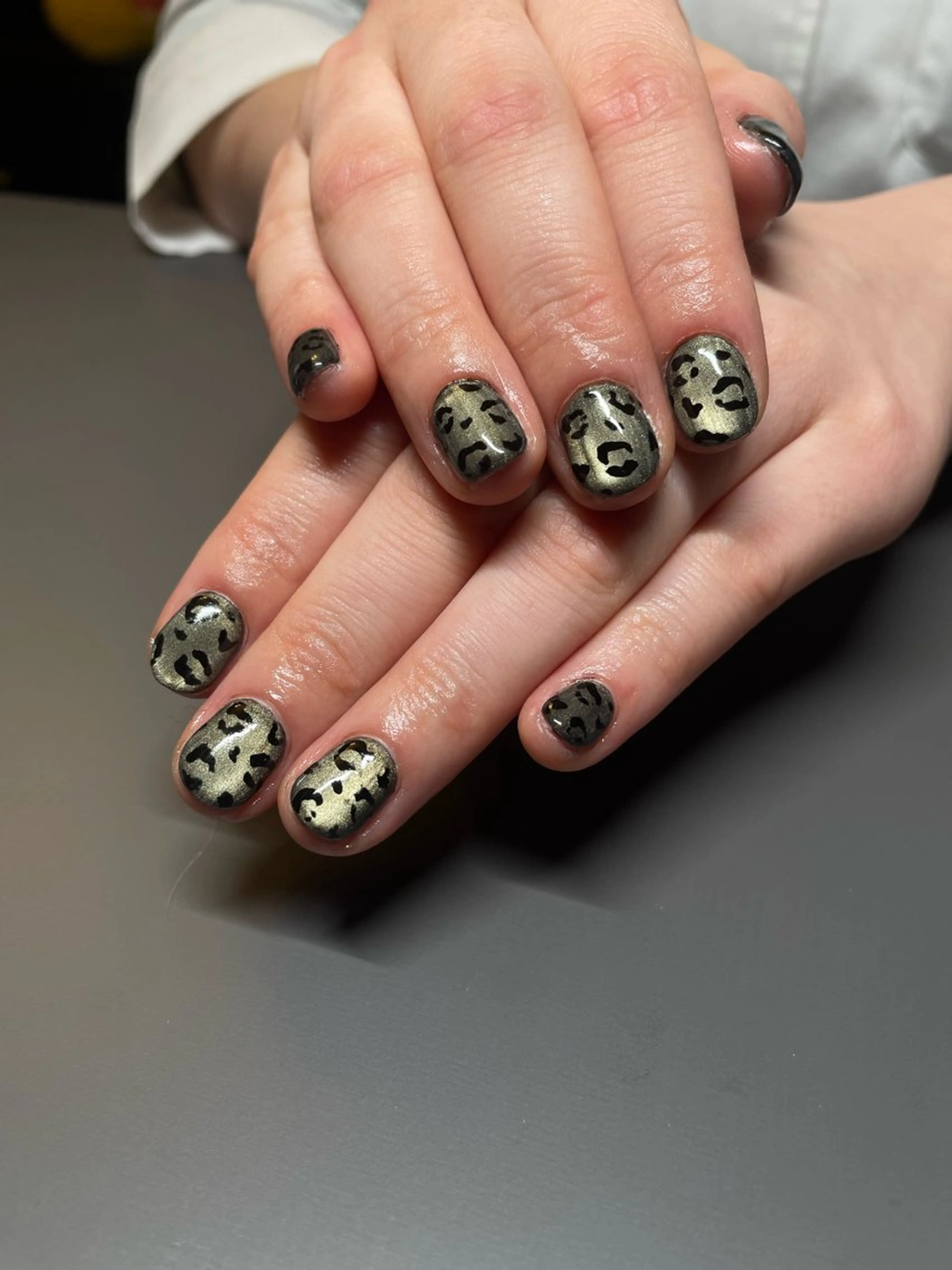 ネイル マグネットネイル ハンドネイル ウィッチハウス SAAYAのネイルデザイン