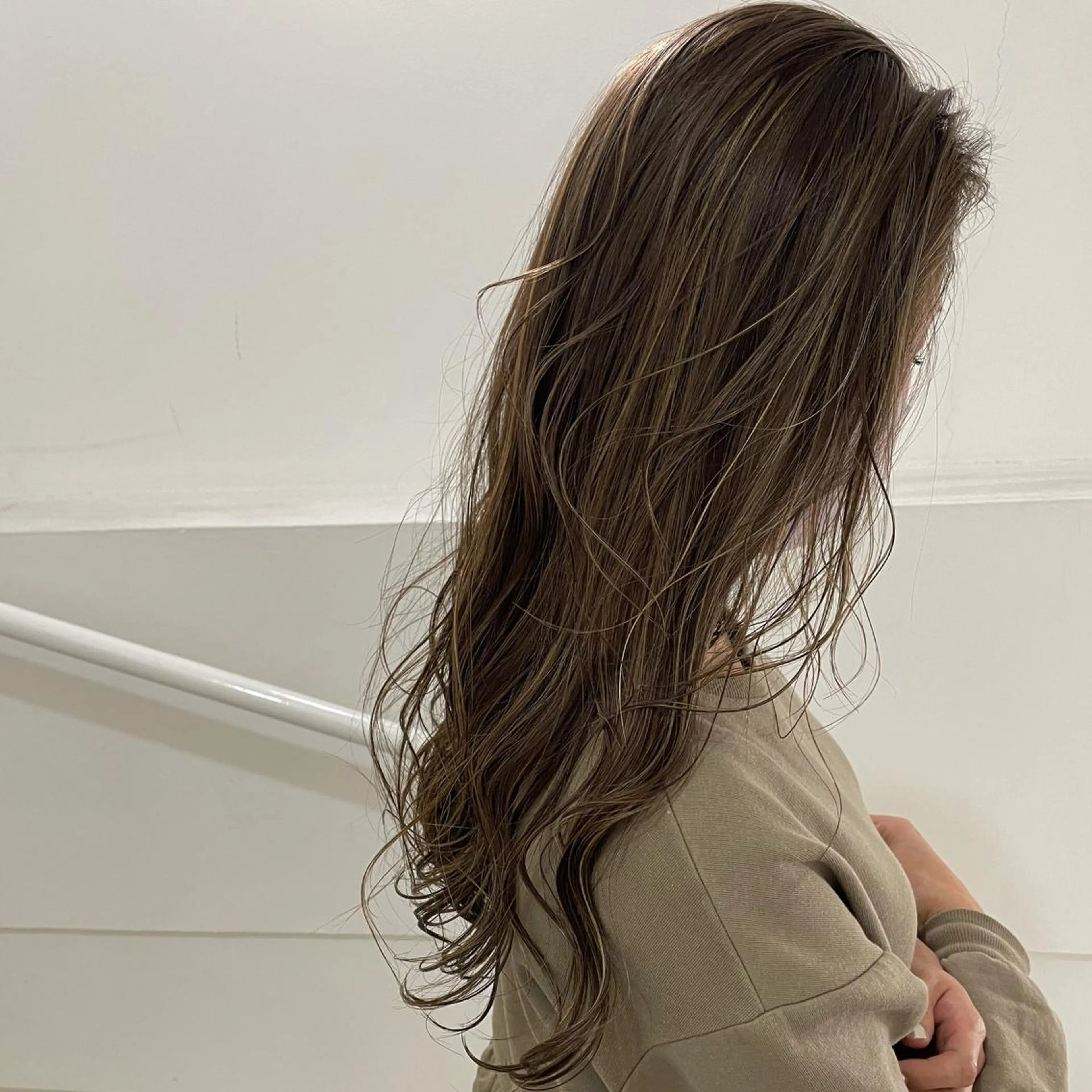 ロング カラー カット ヘアカラー トリートメント Tao所属・藤川 大智のヘアスタイル