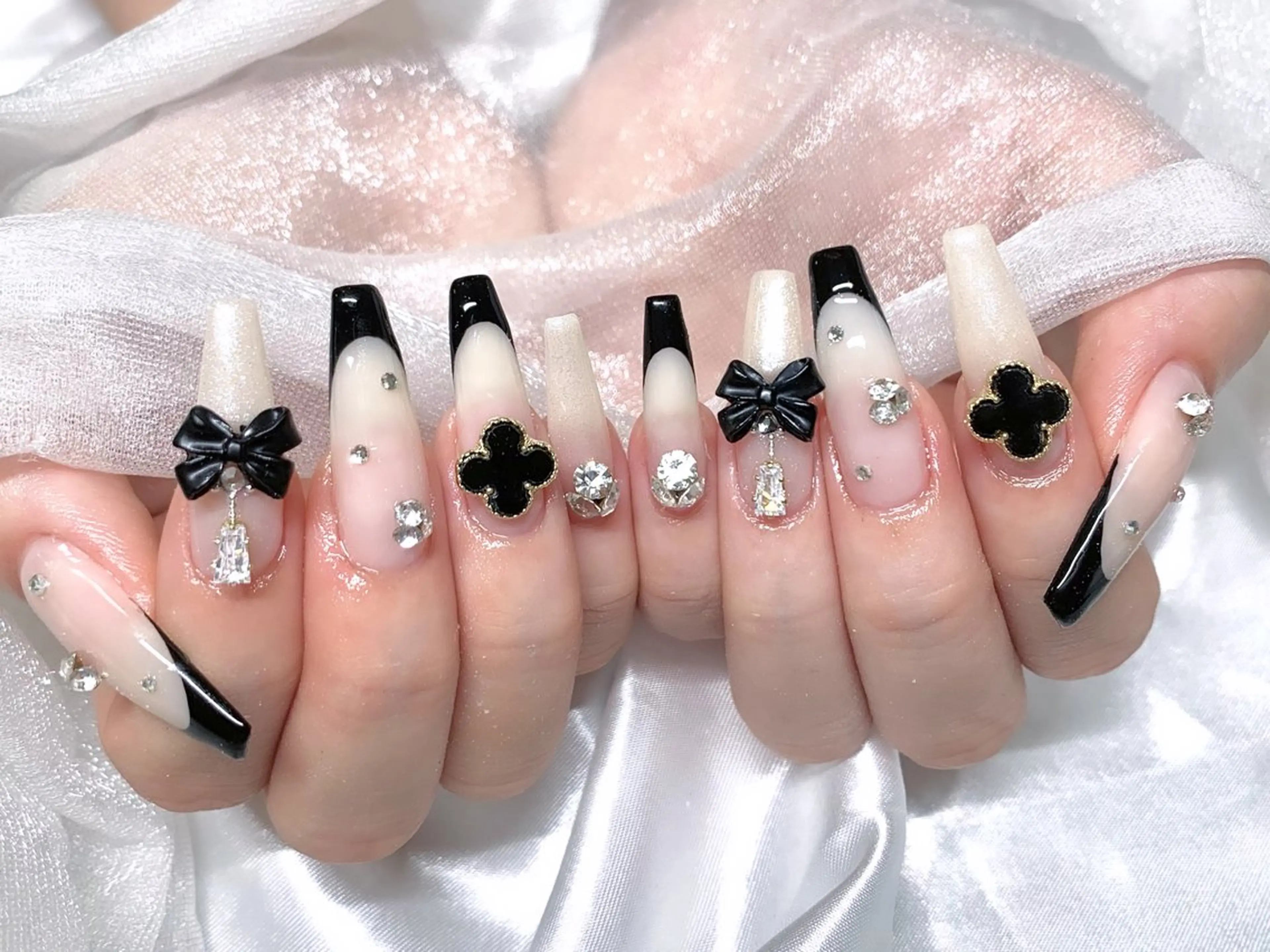 ネイル Roi〈ロワ〉 Yume🎀のネイルデザイン