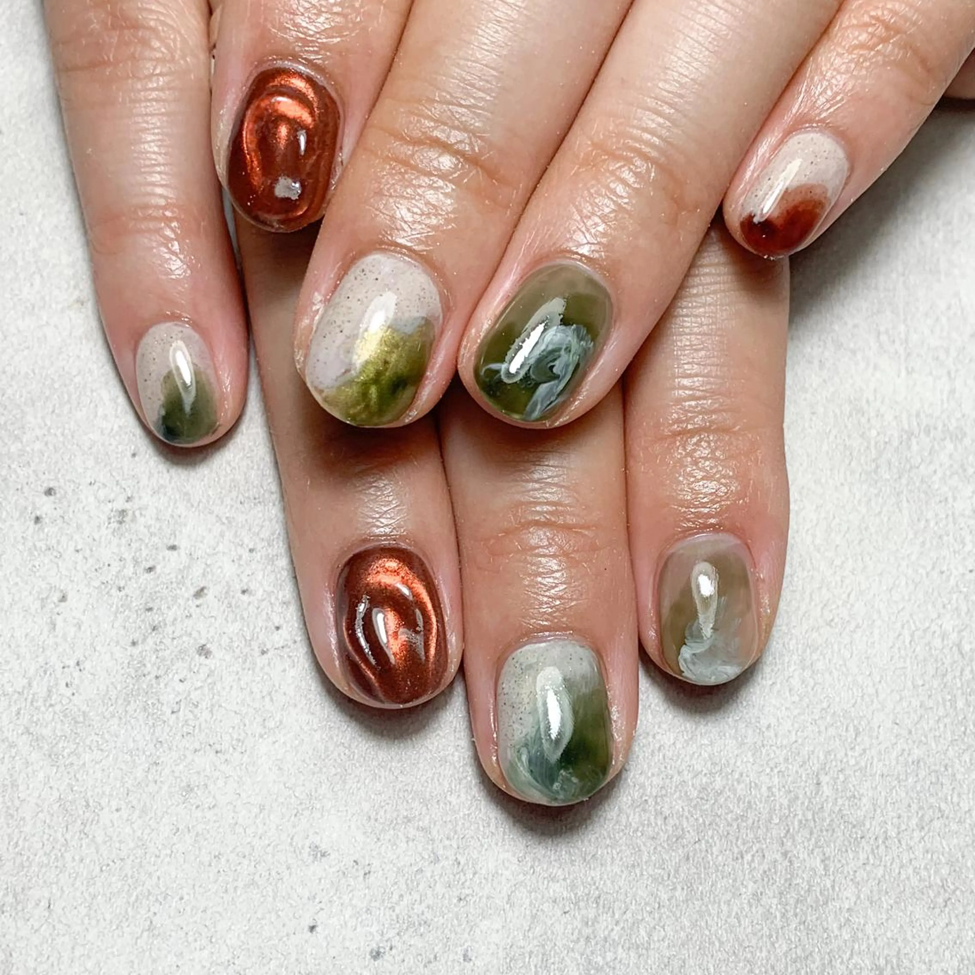 ネイル atelier　FIORITURA所属・FIORITURA aiのネイルデザイン