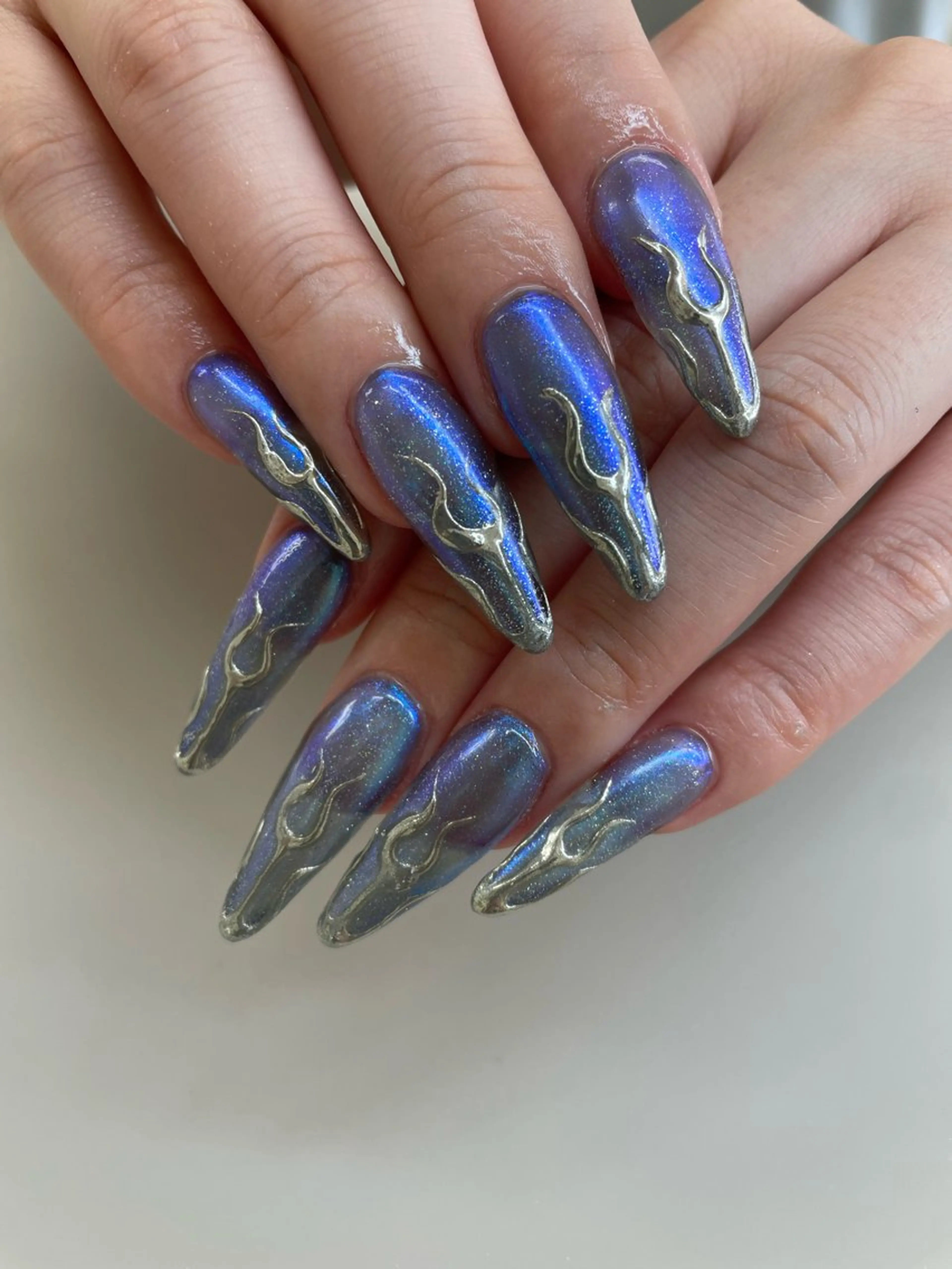 ネイル ハンドネイル Hisaka Mikiのネイルデザイン