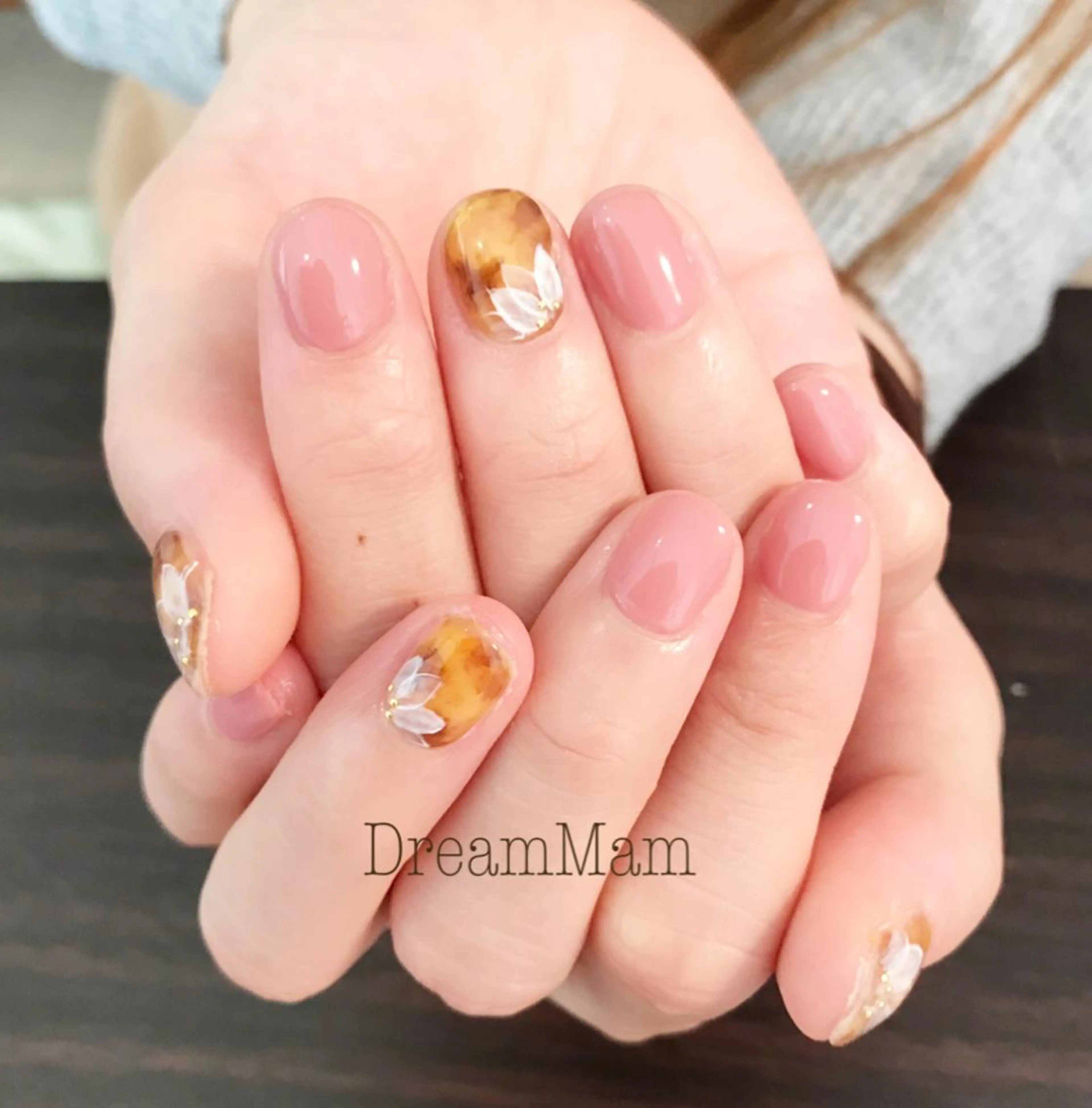 ネイル べっ甲ネイル ハンドネイル Nail Salon Ｄream Mamのネイルデザイン