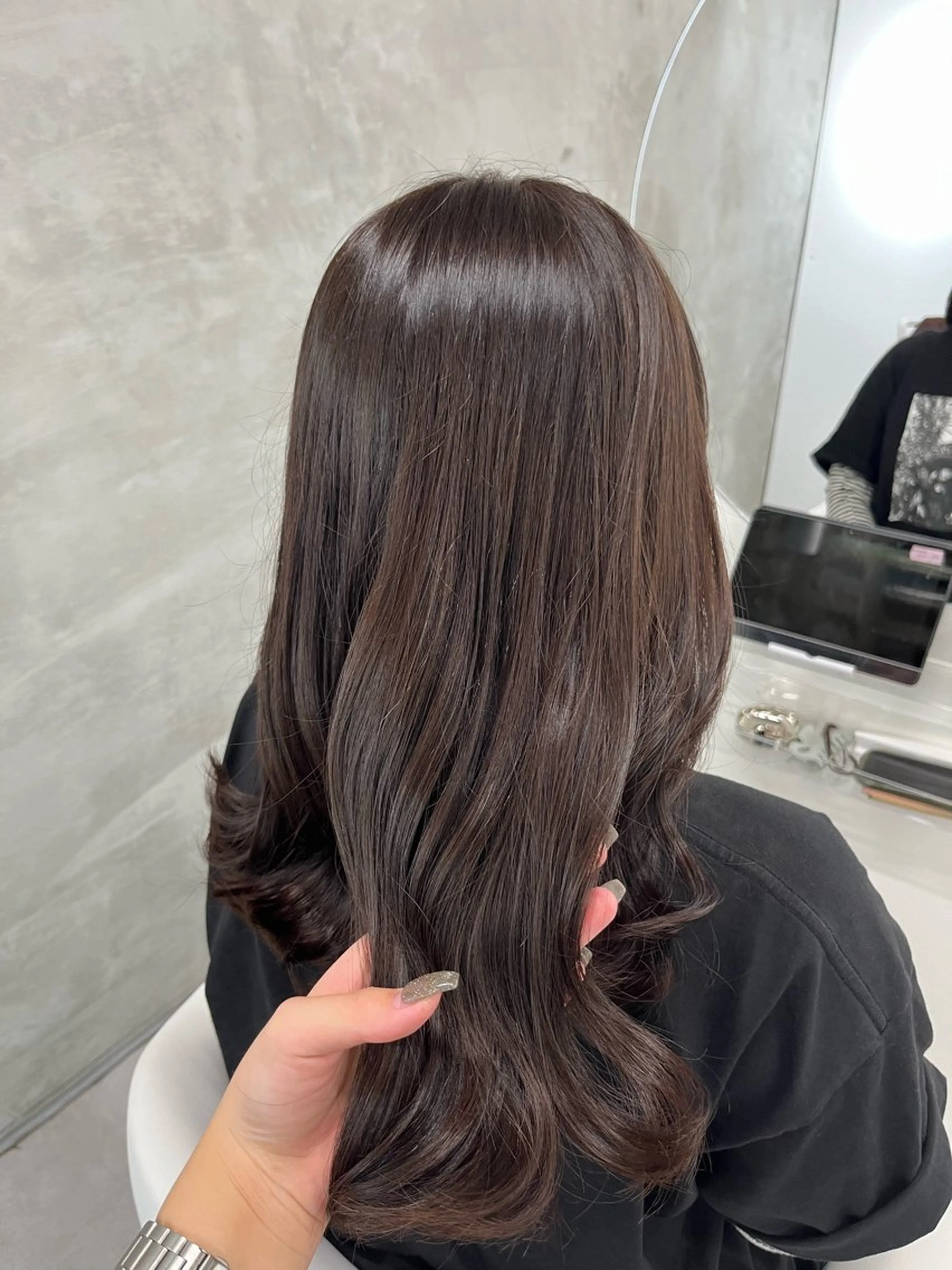 セミロング カラー ヘアカラー トリートメント yuuna ✮ レイヤーカットのヘアスタイル