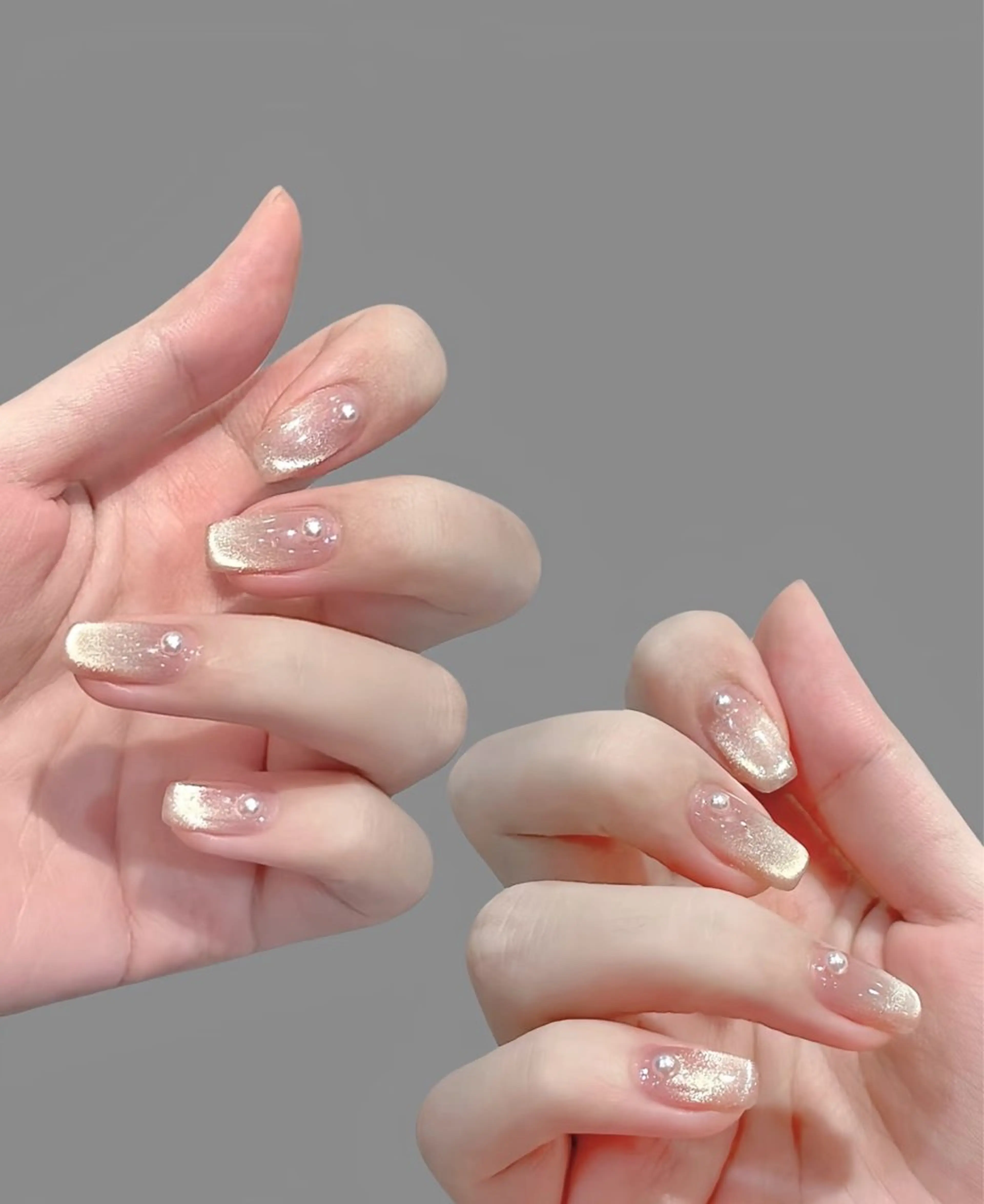 ネイル オーロラネイル チークネイル フレンチネイル ガラスフレンチ グラデーション ハンドネイル H&Bsalon カイのネイルデザイン