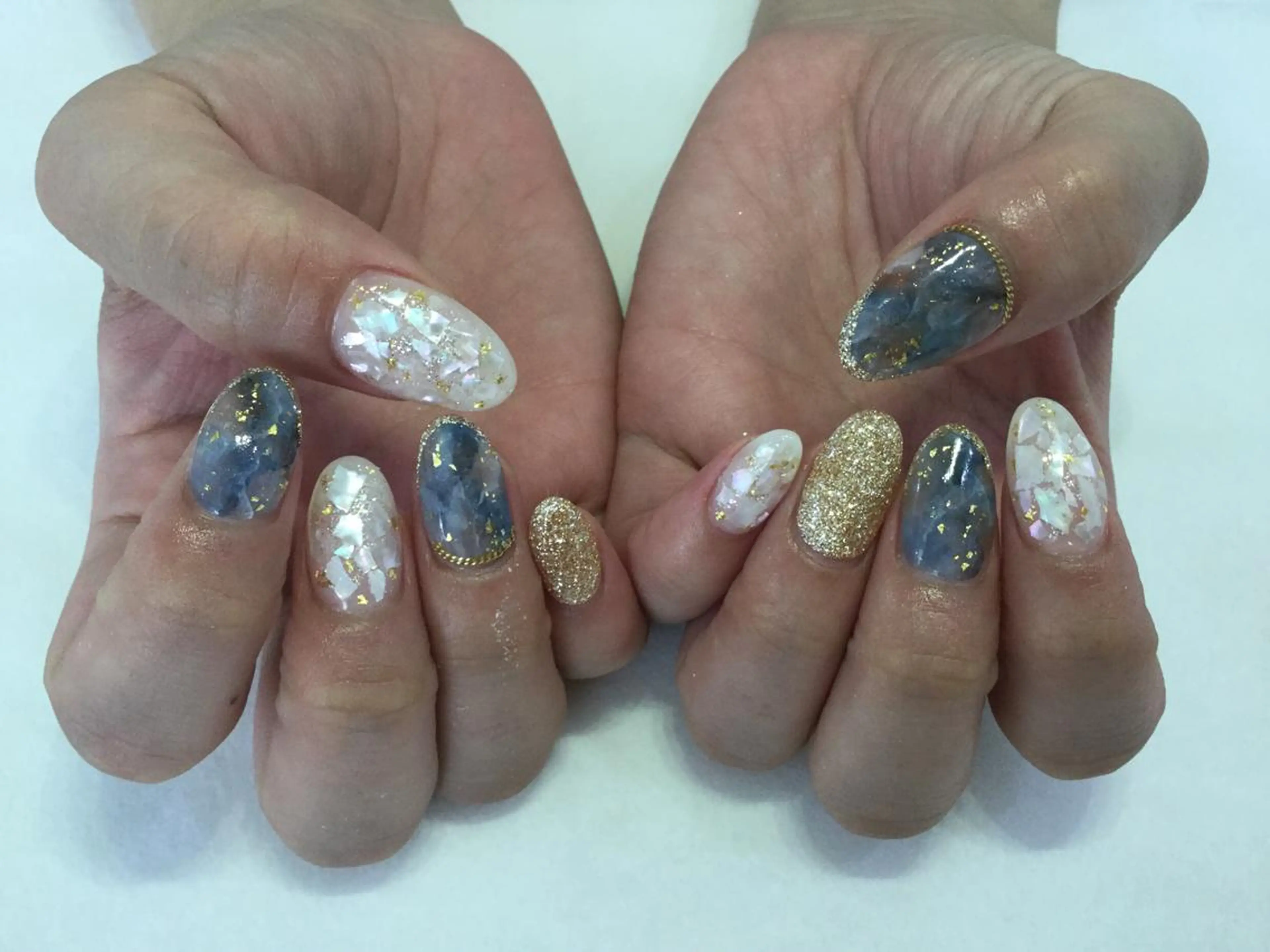 ネイル 💎🐰 saki. m 🐰💎のネイルデザイン