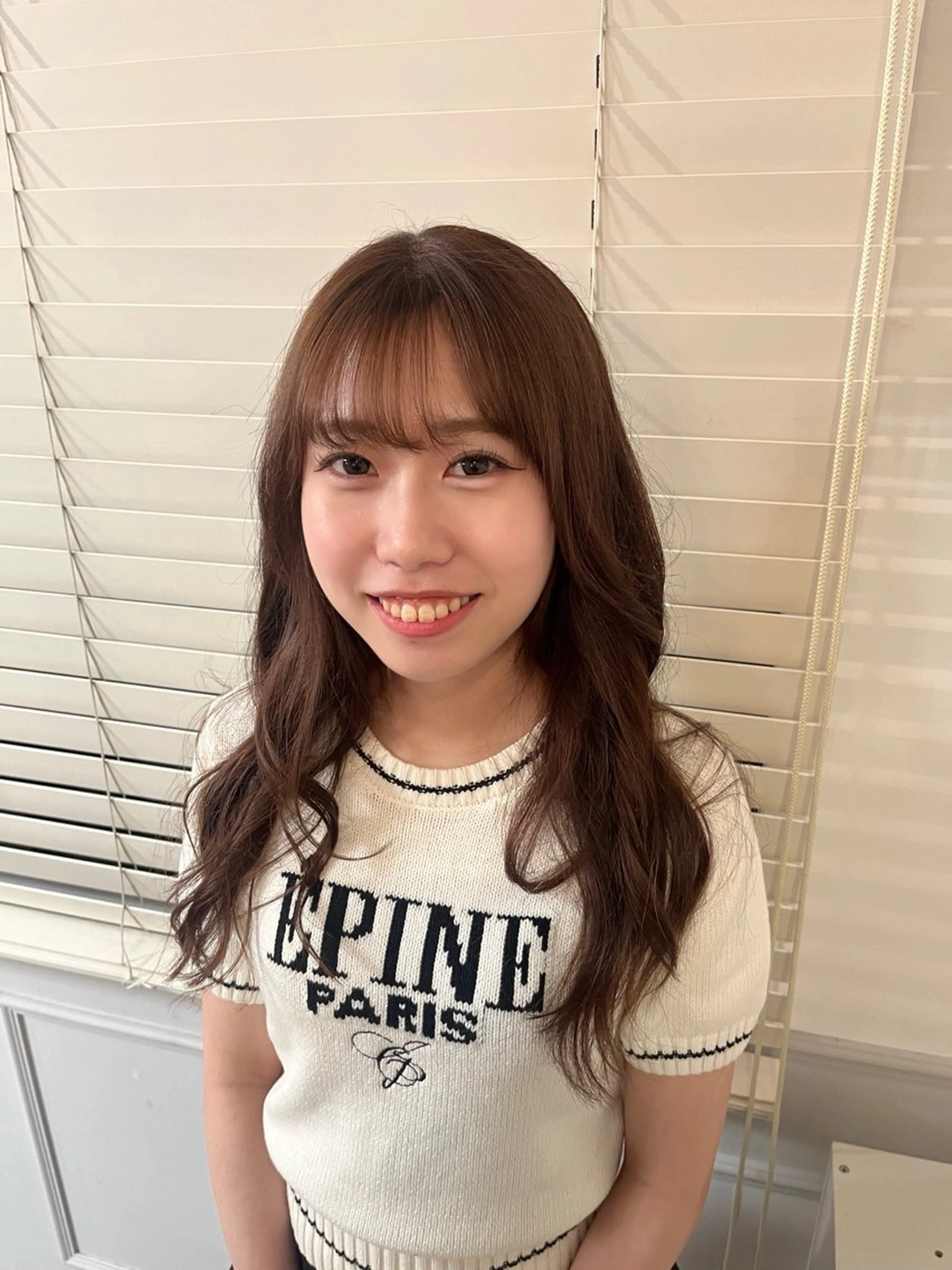 カラー 山浦 那奈のヘアスタイル