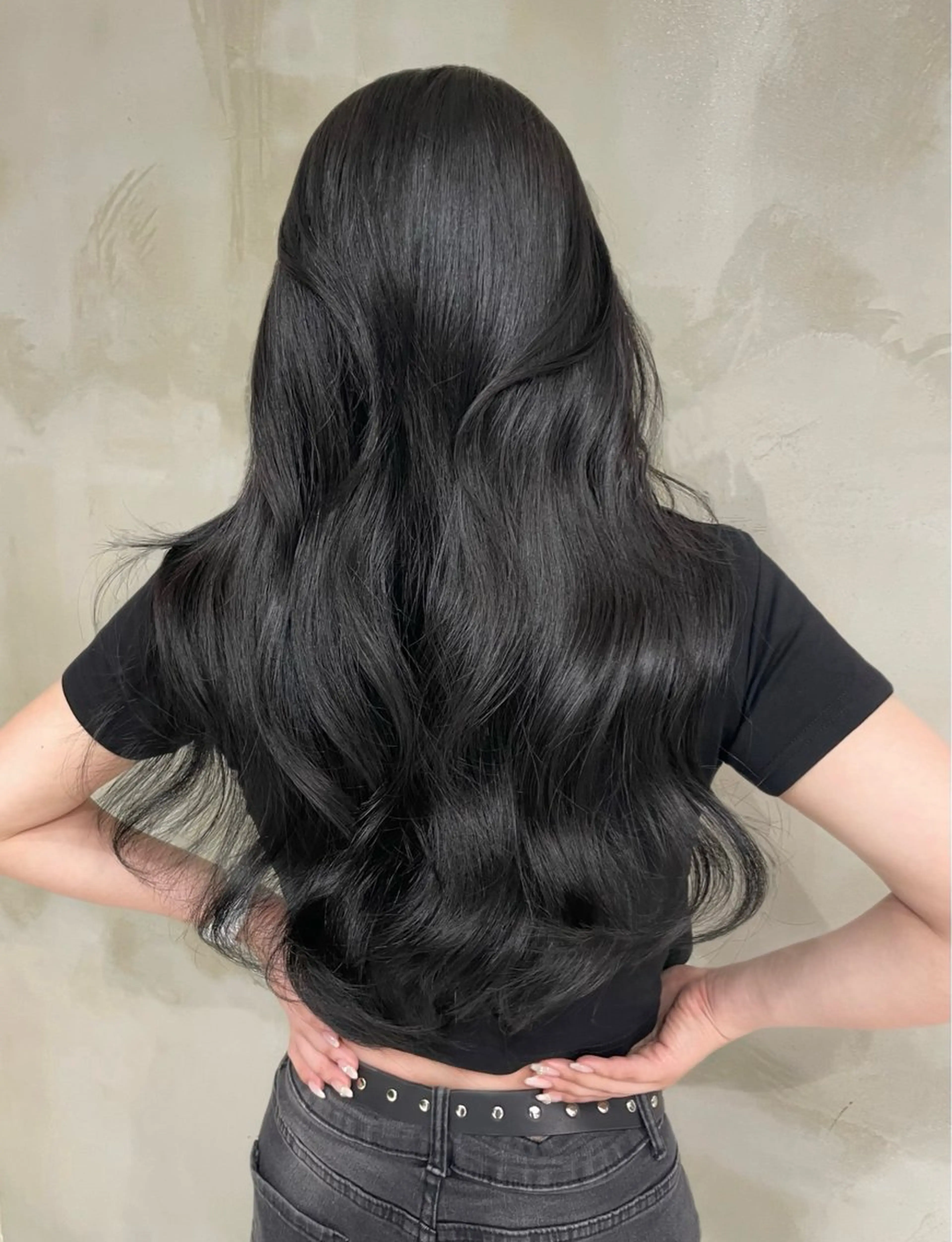 ロング カラー 艶カラー♡クール トレンドヘア♡アユミのヘアスタイル