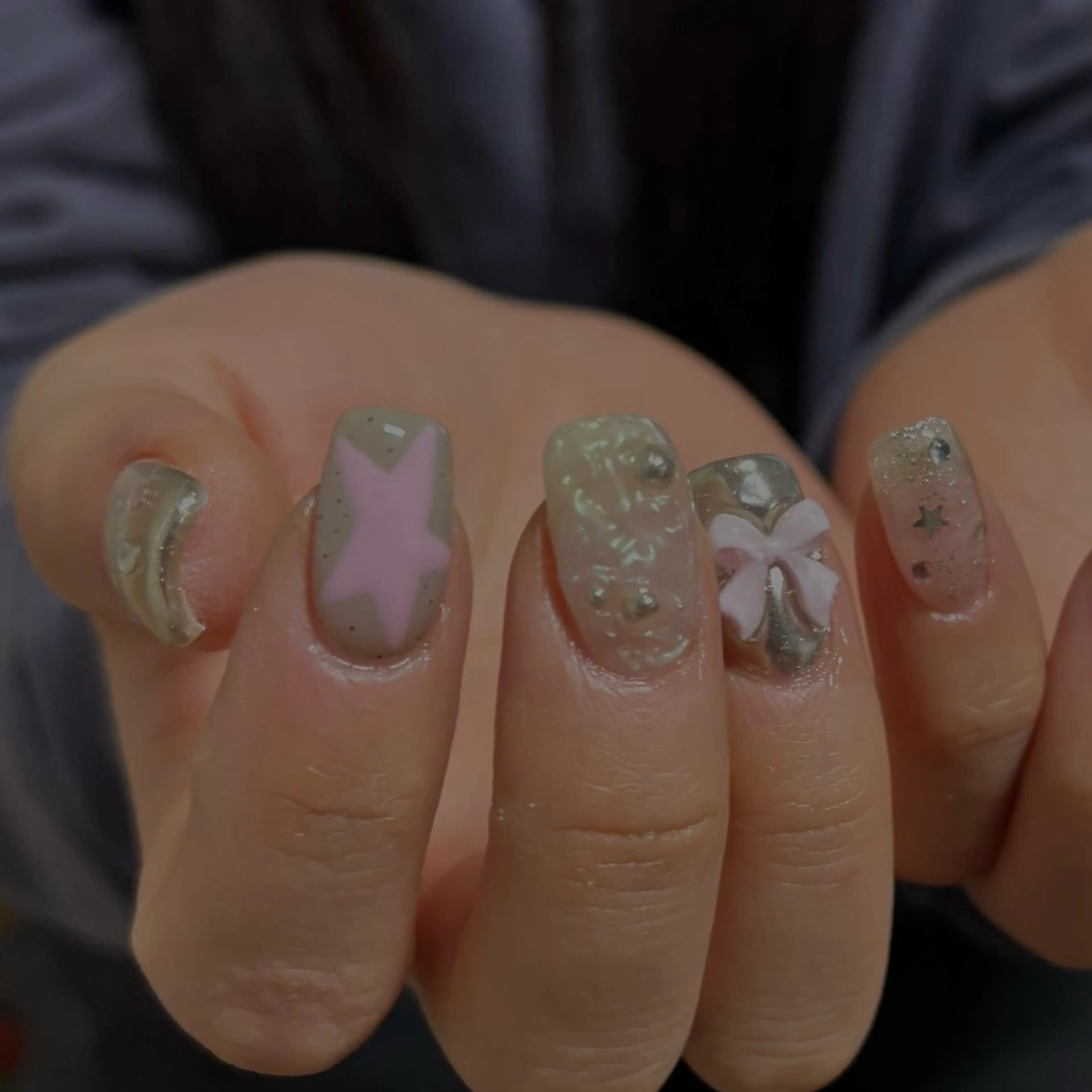 ネイル ハンドネイル 爪塗屋 さんのネイルデザイン