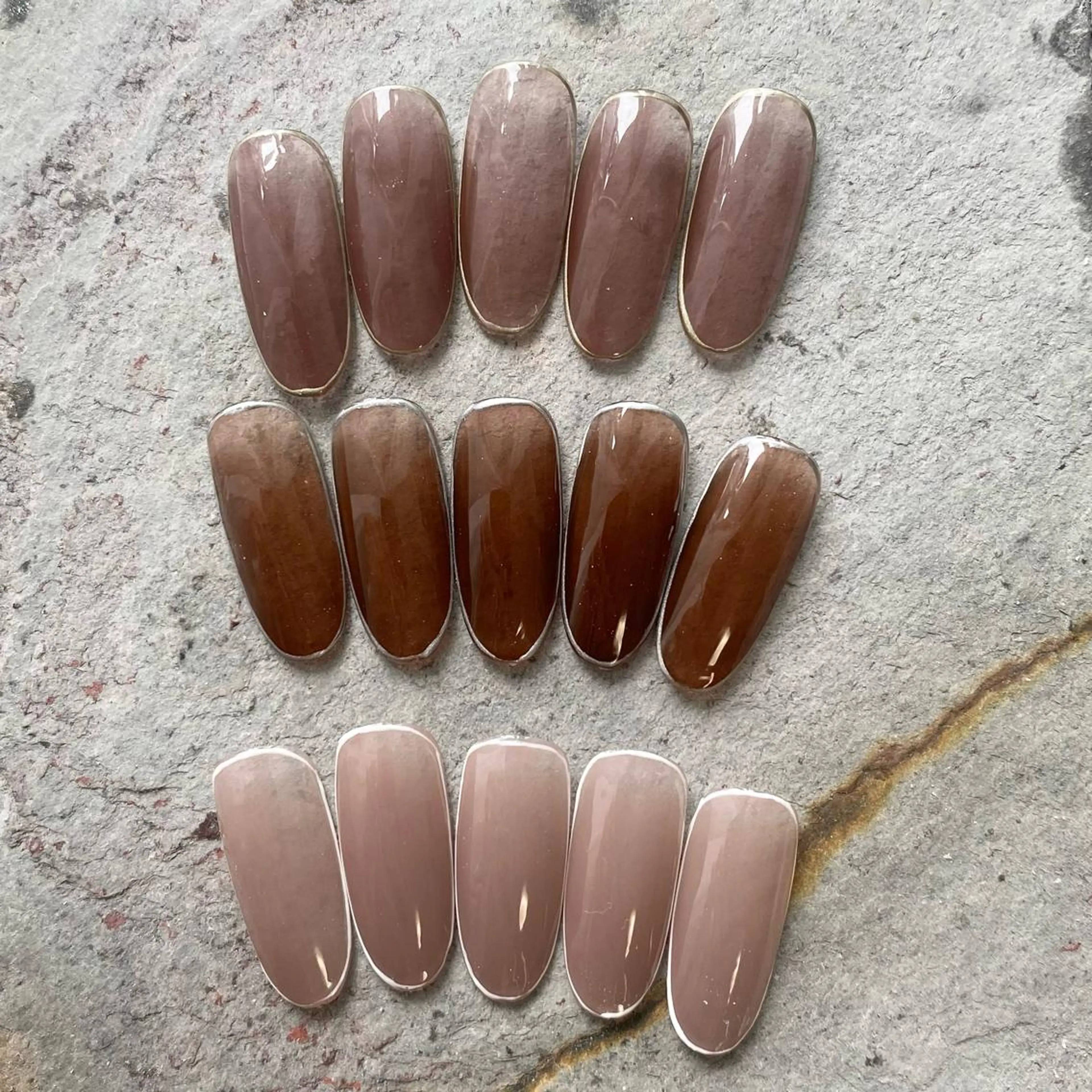 ネイル Ray. ／綺麗目ニュアンスのネイルデザイン