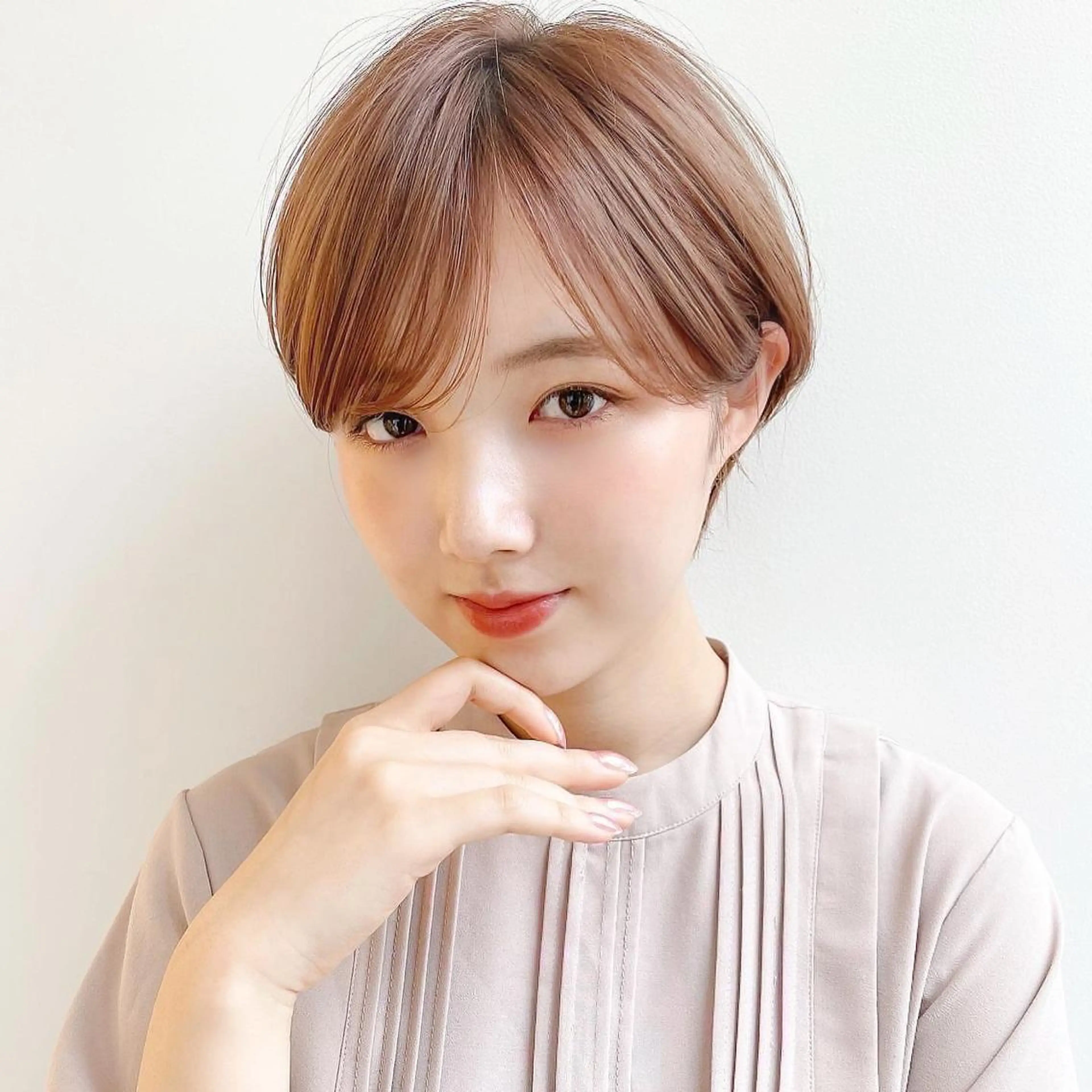 ショート カラー 宮本 聖希のヘアスタイル