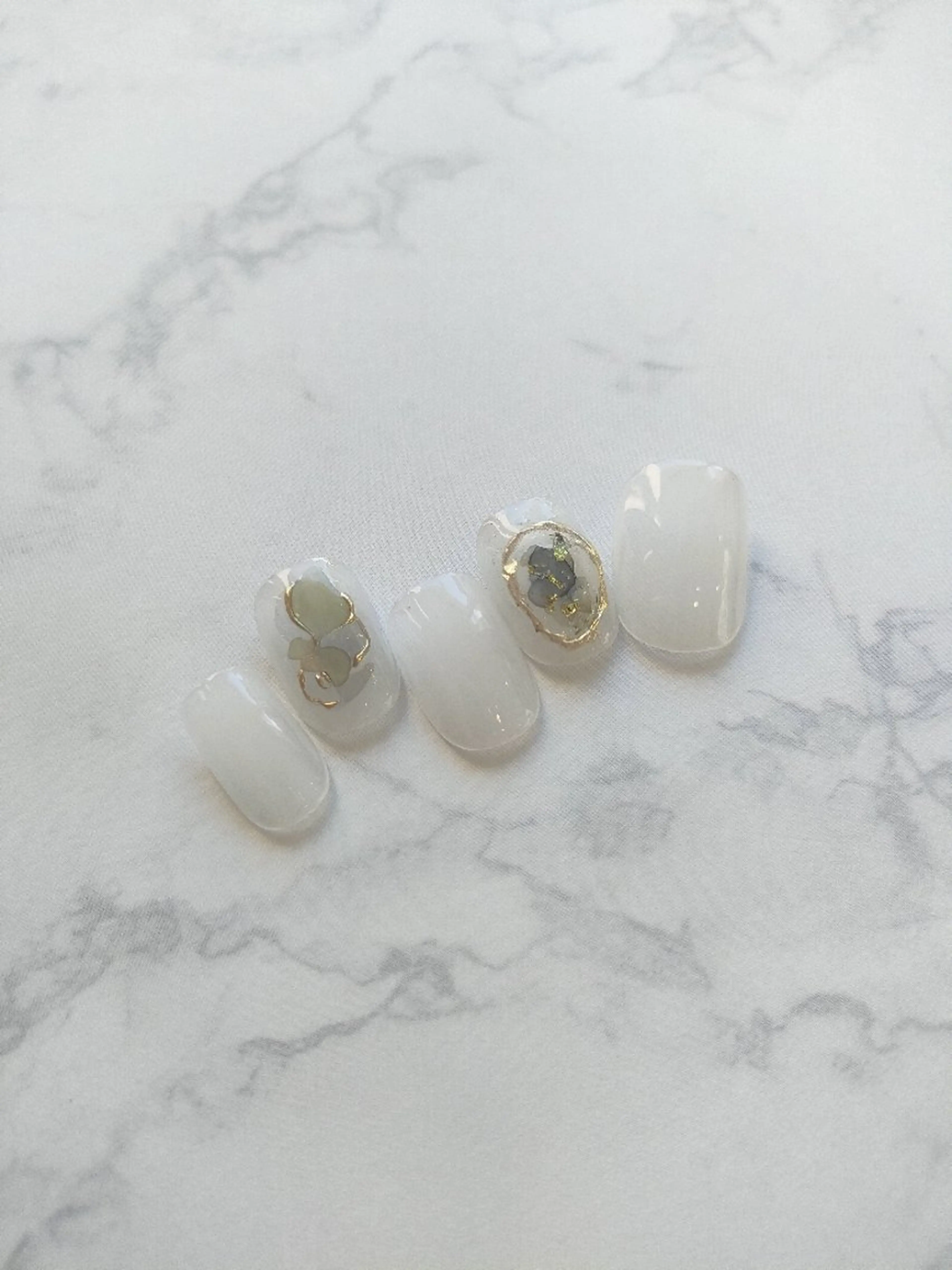 ネイル 春ネイル douceknail所属・本厚木南口 徒歩3分のネイルデザイン