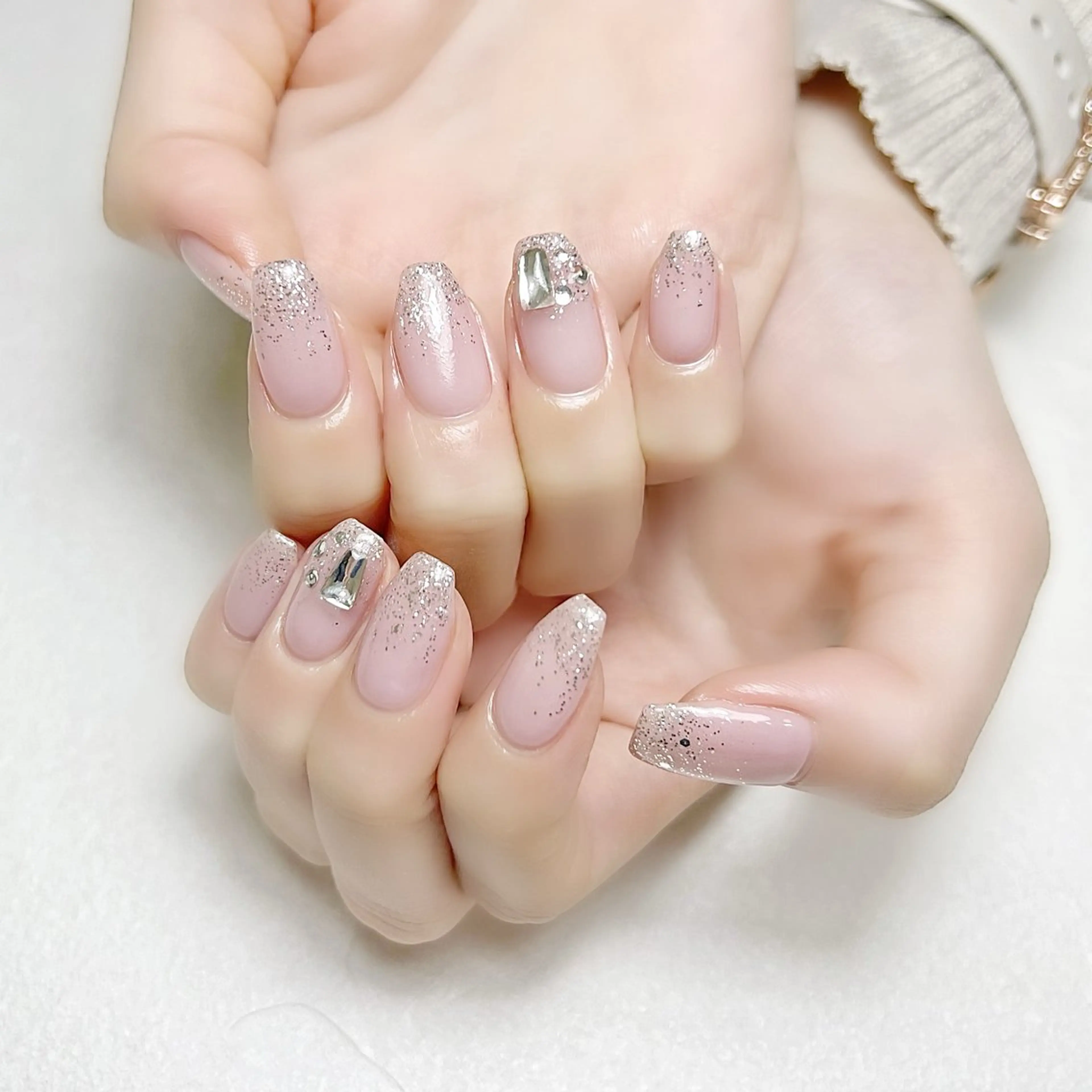ネイル アートネイル オフィスネイル ワンカラーネイル 冬ネイル rouse nail RISATOのネイルデザイン