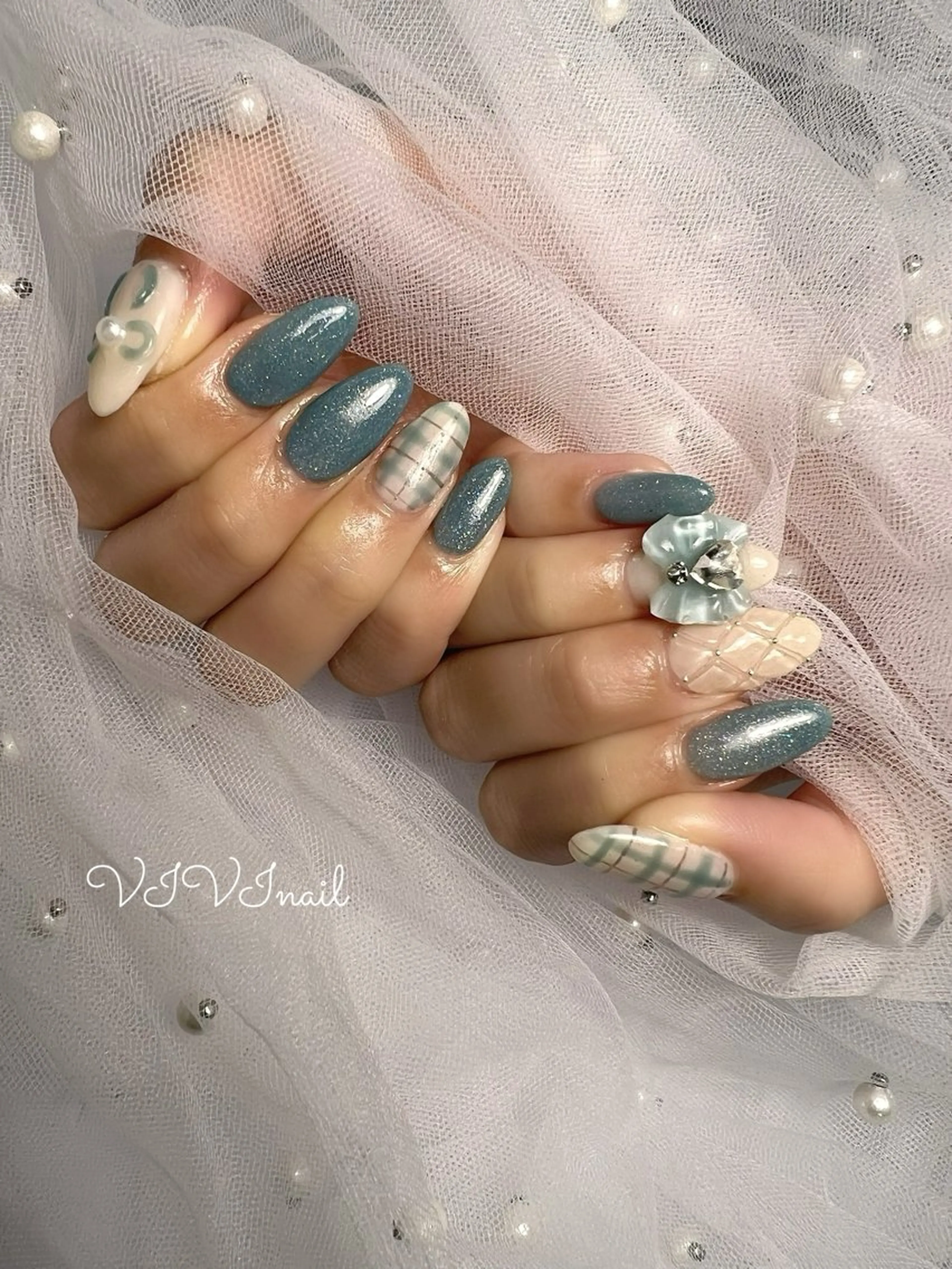 ネイル 水色 ハンドネイル vivi nailのネイルデザイン