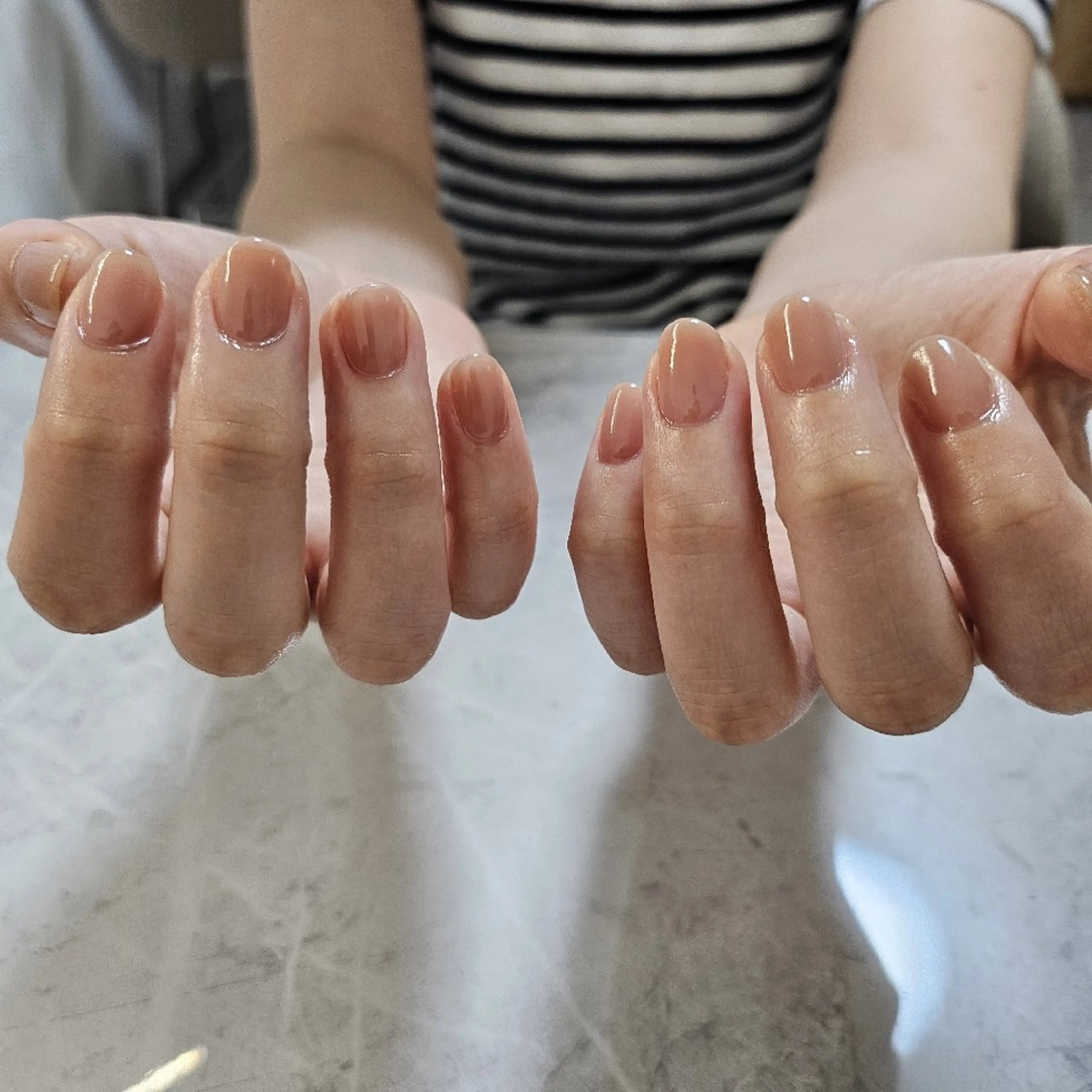 ネイル ジェルネイル ワンカラーネイル パラジェル ショートネイル milla. MAHOのネイルデザイン