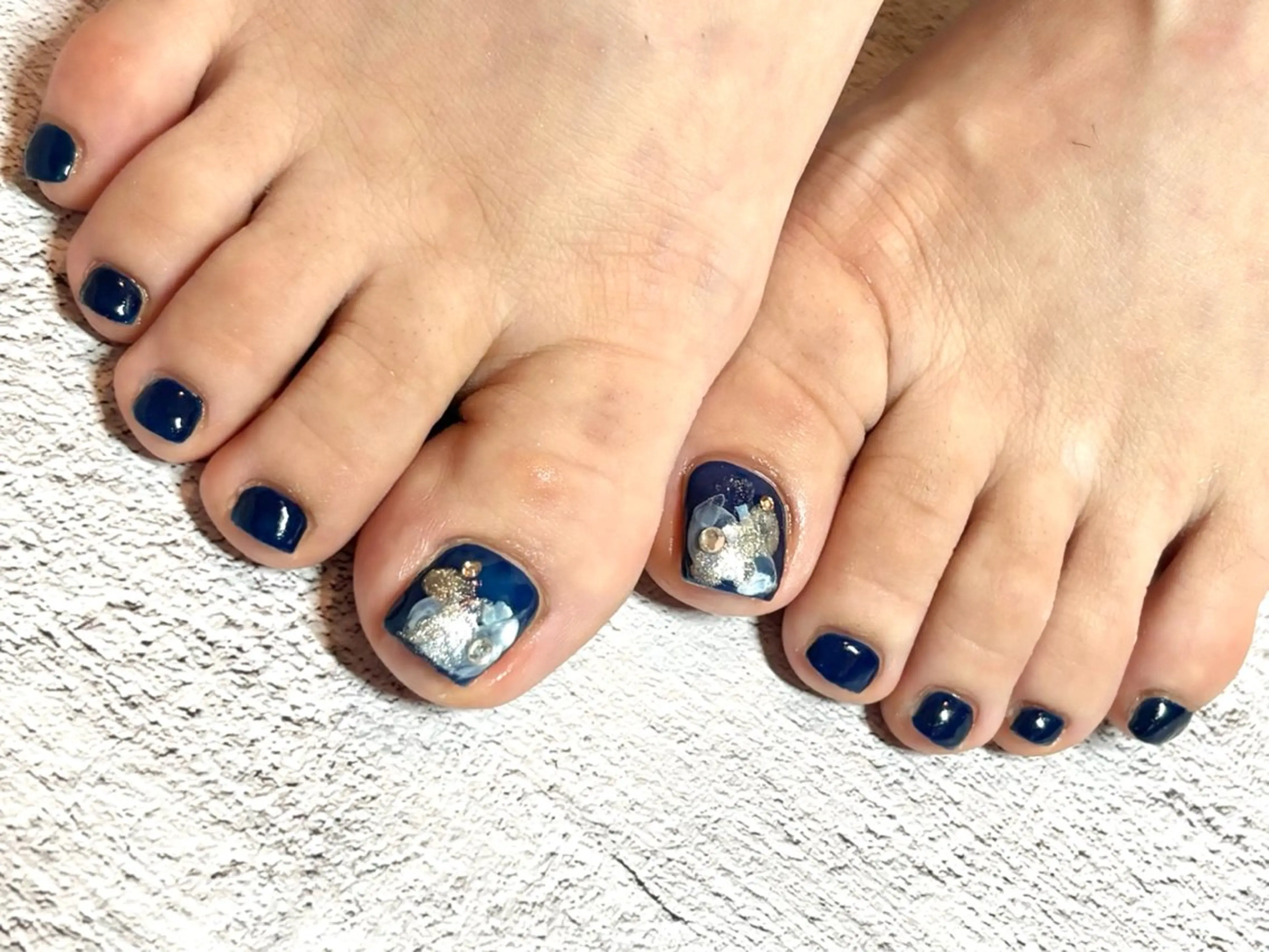 【フット🐾アート２本】　※甘皮ケア・オフ込みの写真