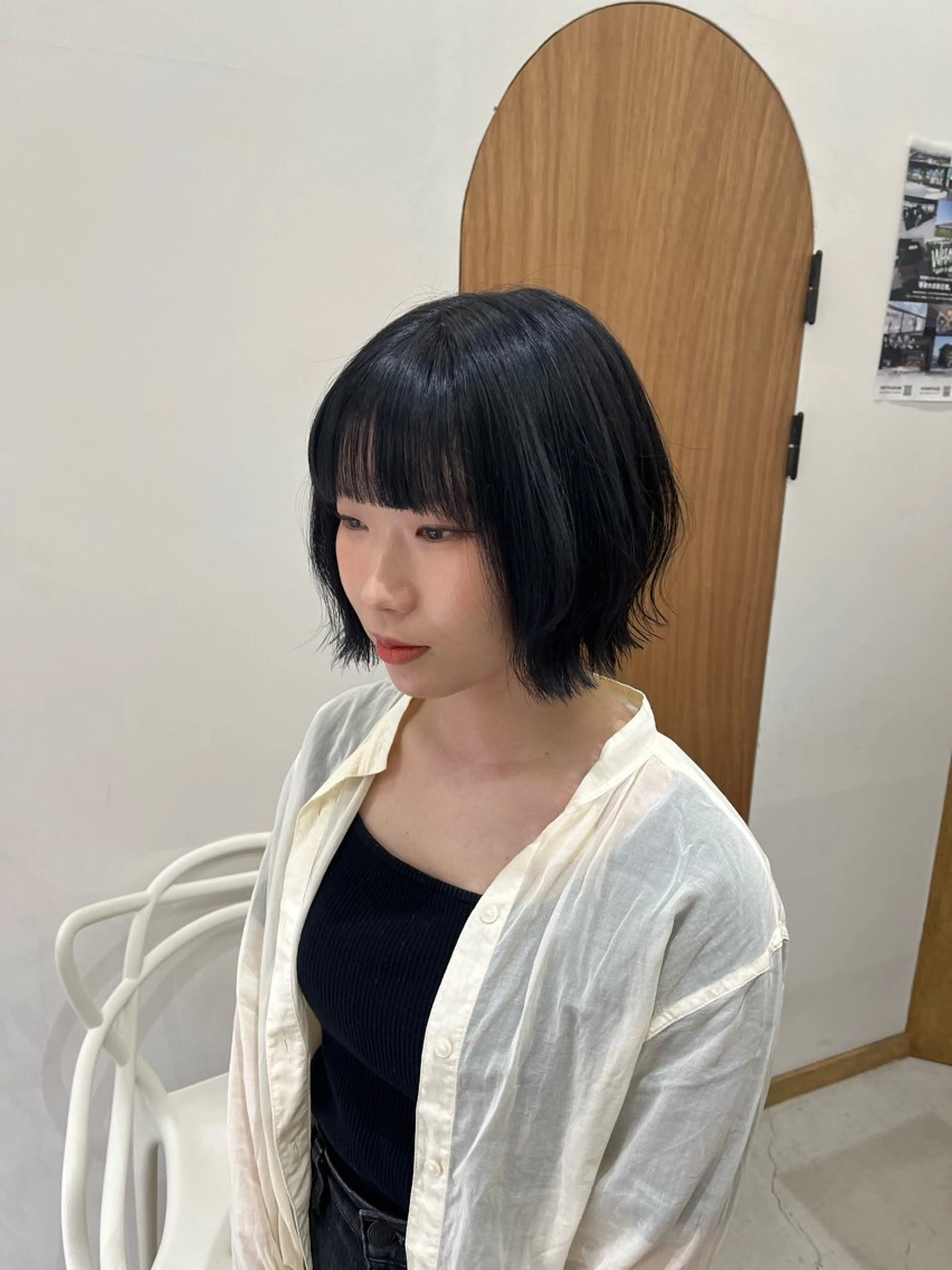 ショート カラー 黒髪 シルバー ボブ カット ヘアカラー miyu /レイヤー/ブリーチのヘアスタイル