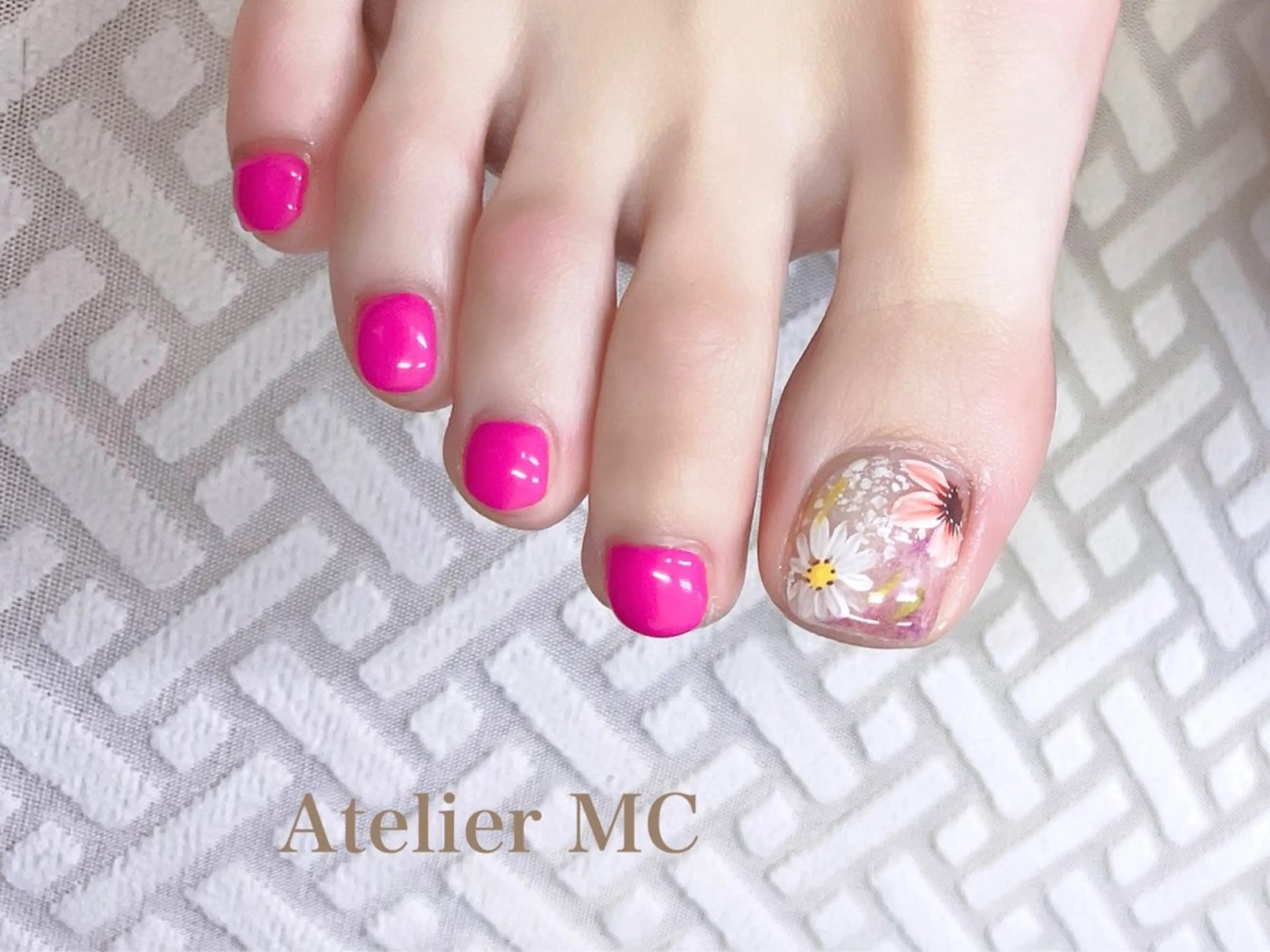 ネイル フットネイル アトリエ エムシー 【新富町・東銀座】のネイルデザイン