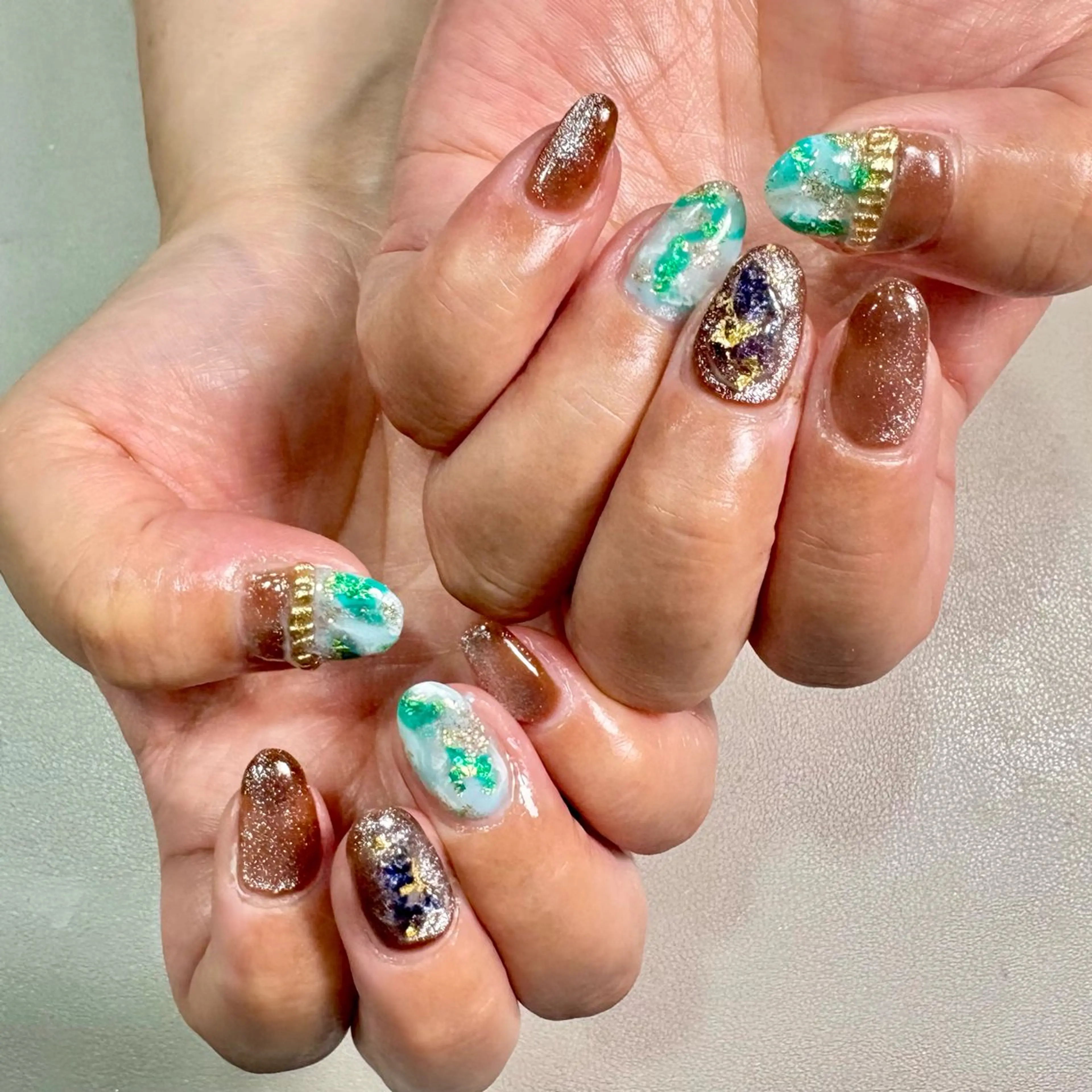 ネイル アートネイル ジェルネイル マグネットネイル ニュアンスネイル 諌山 順恵のネイルデザイン