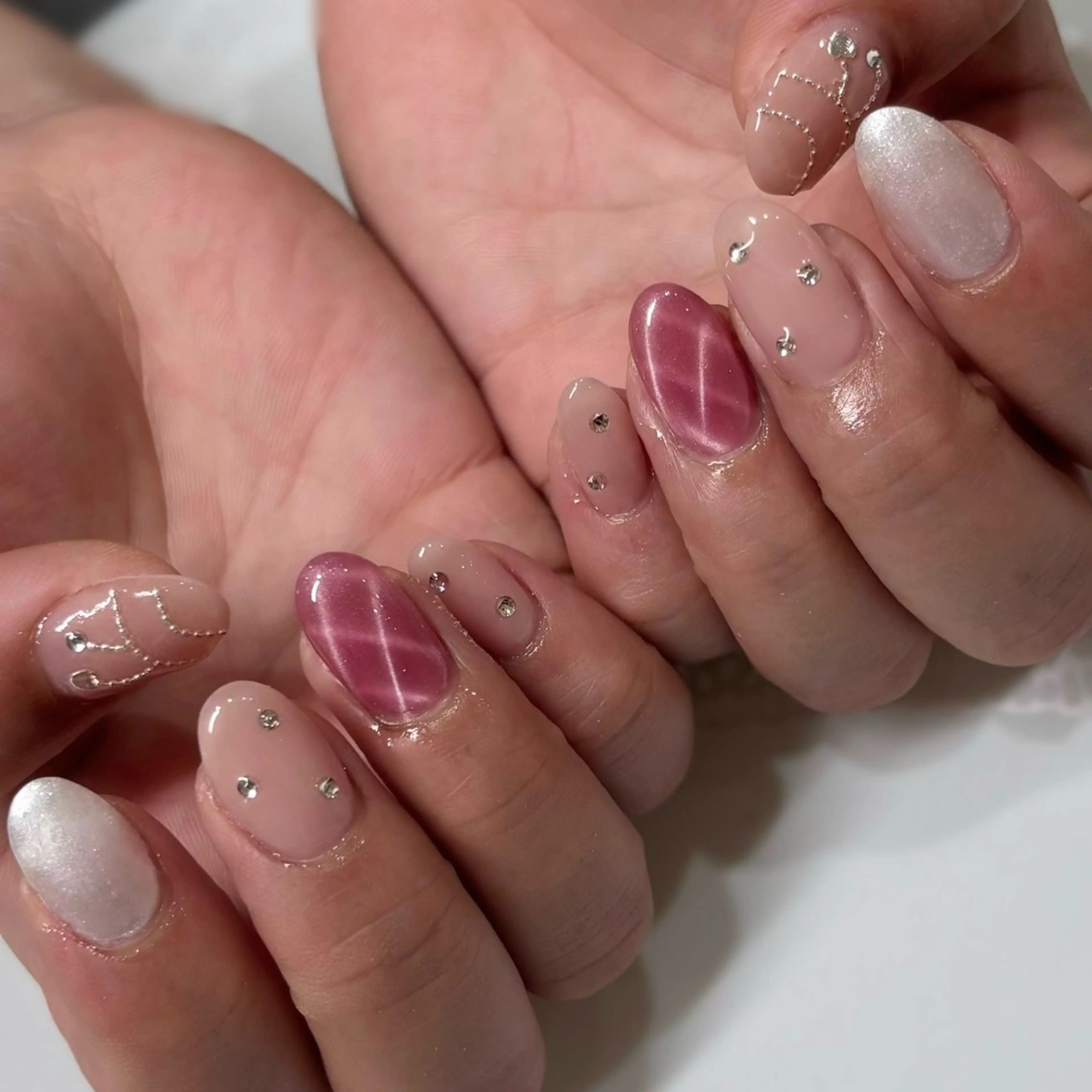 ネイル ハンドネイル nakae🐈‍⬛ ／A&A蕨のネイルデザイン