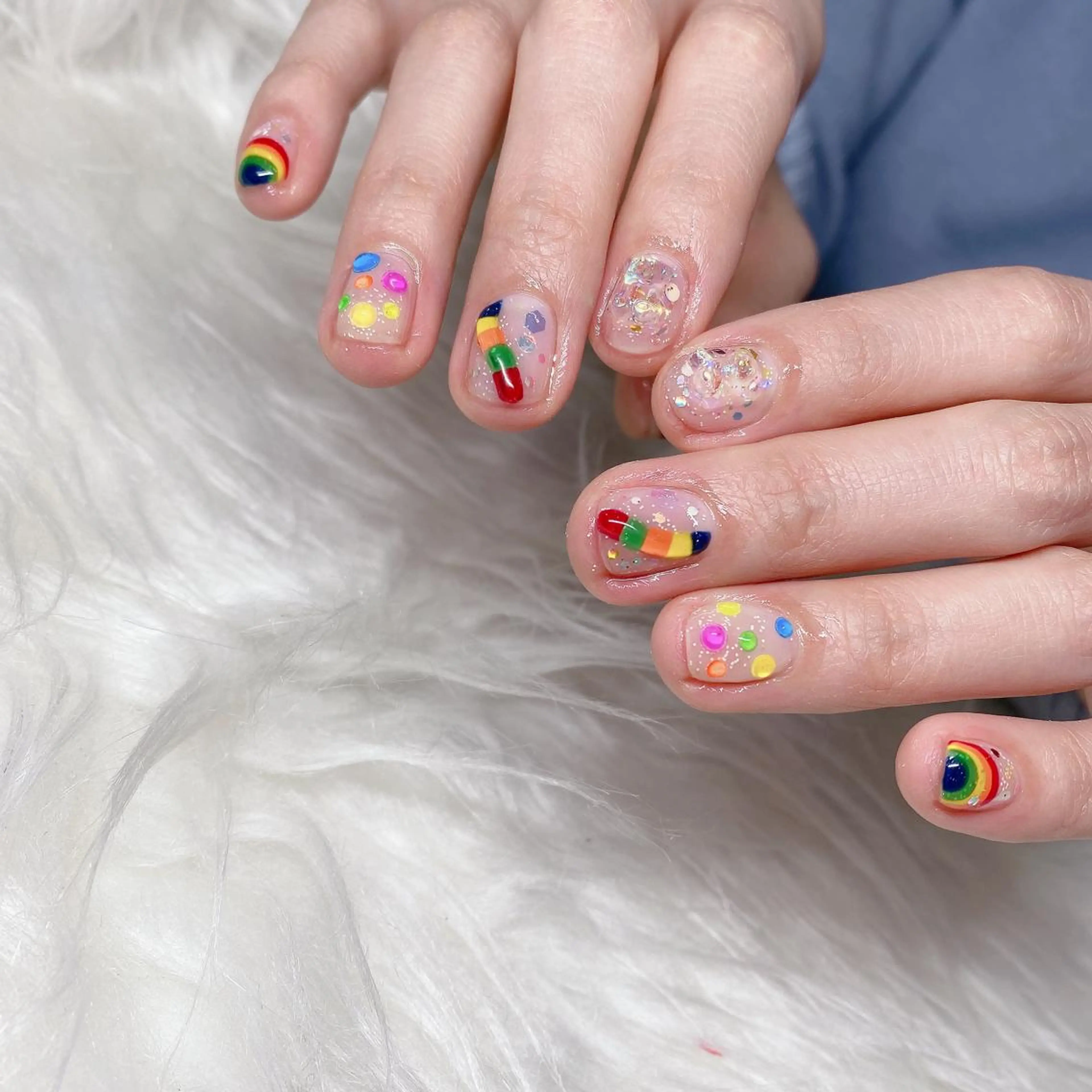 ネイル 持ち込み ネイルサロン 9Carats神田のネイルデザイン