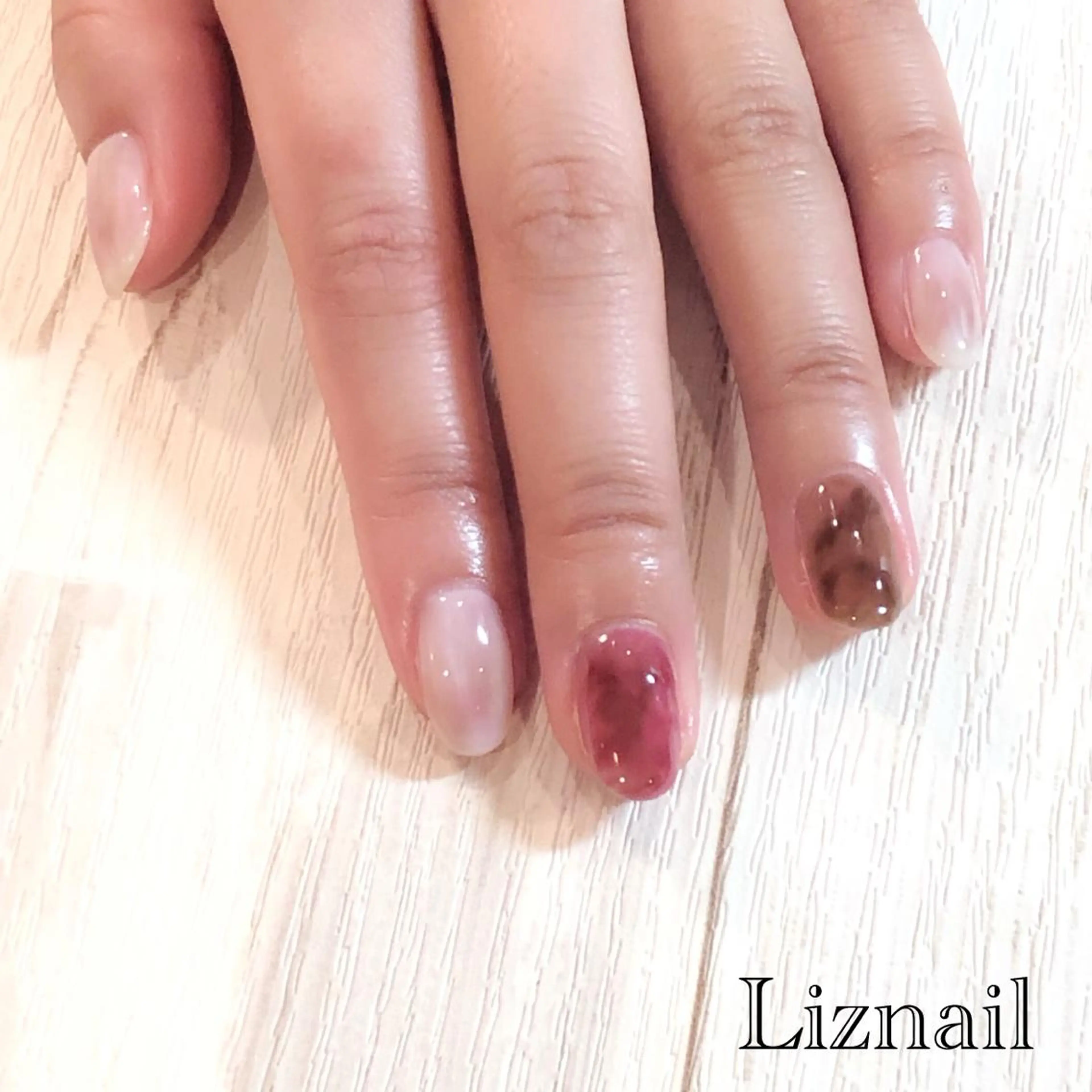 ネイル Rawr / saoriのネイルデザイン