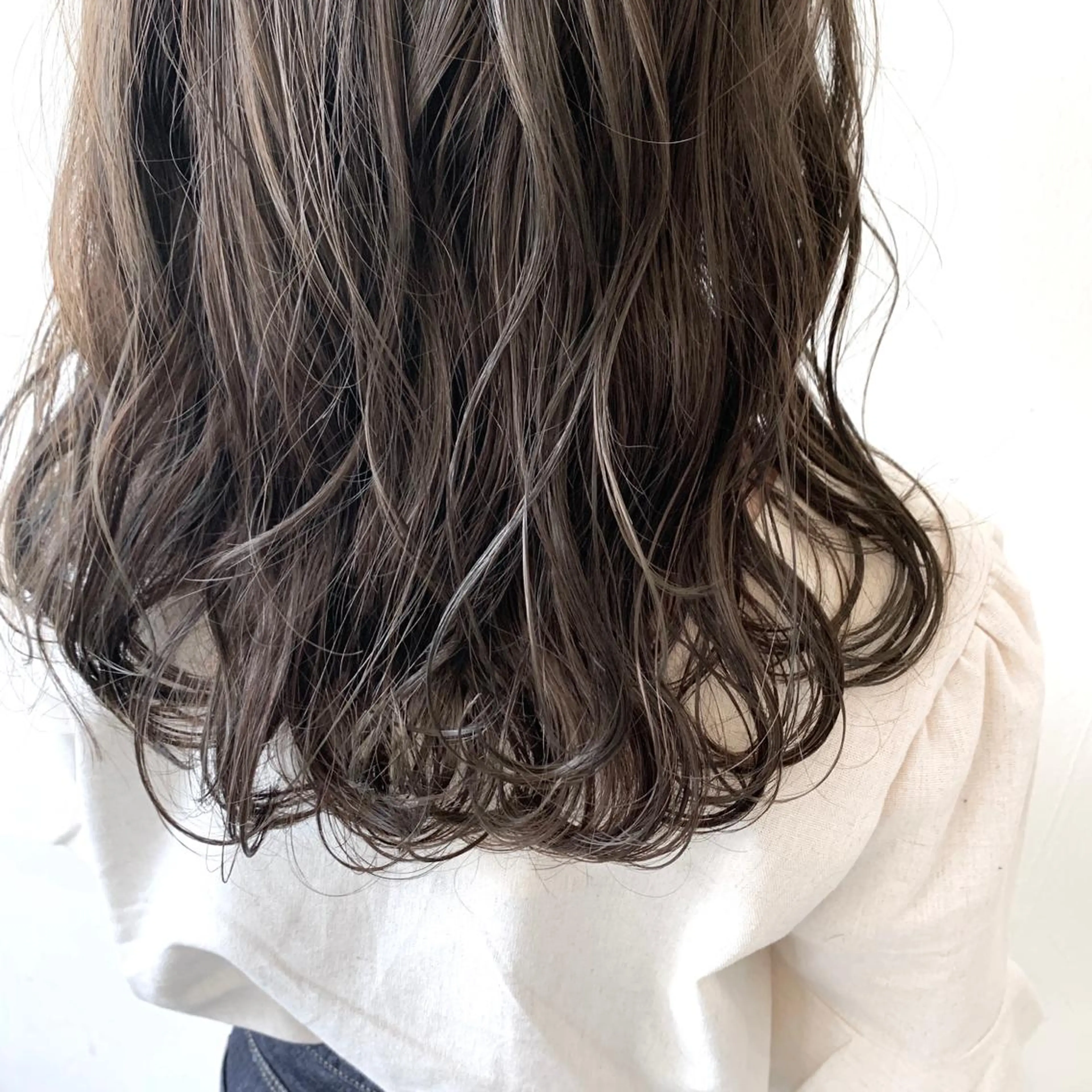 セミロング カラー 【azure横浜】 🧸misaki🌸のヘアスタイル