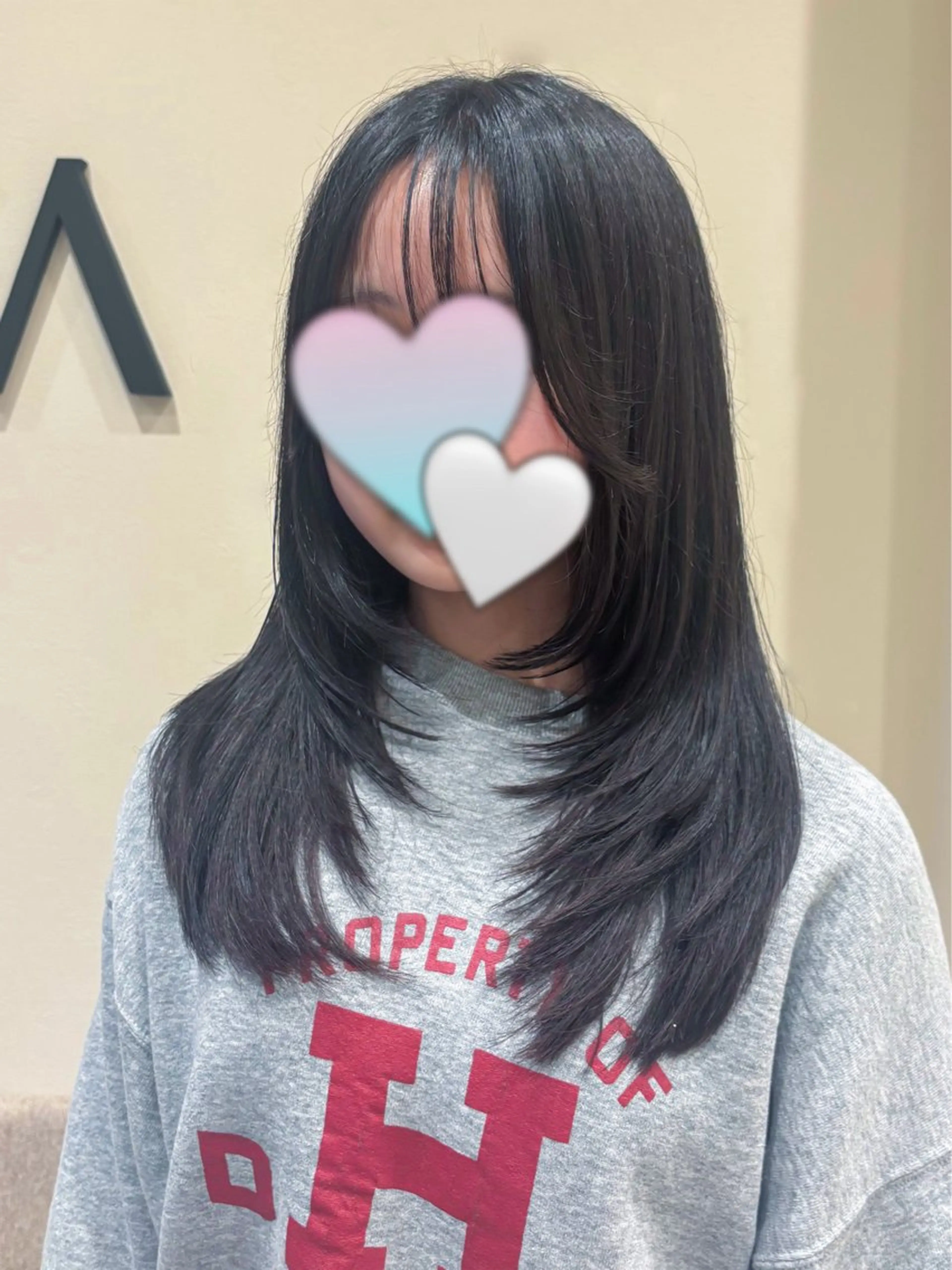 ミディアム レイヤーカット 似合わせカット 伊藤 未来のヘアスタイル