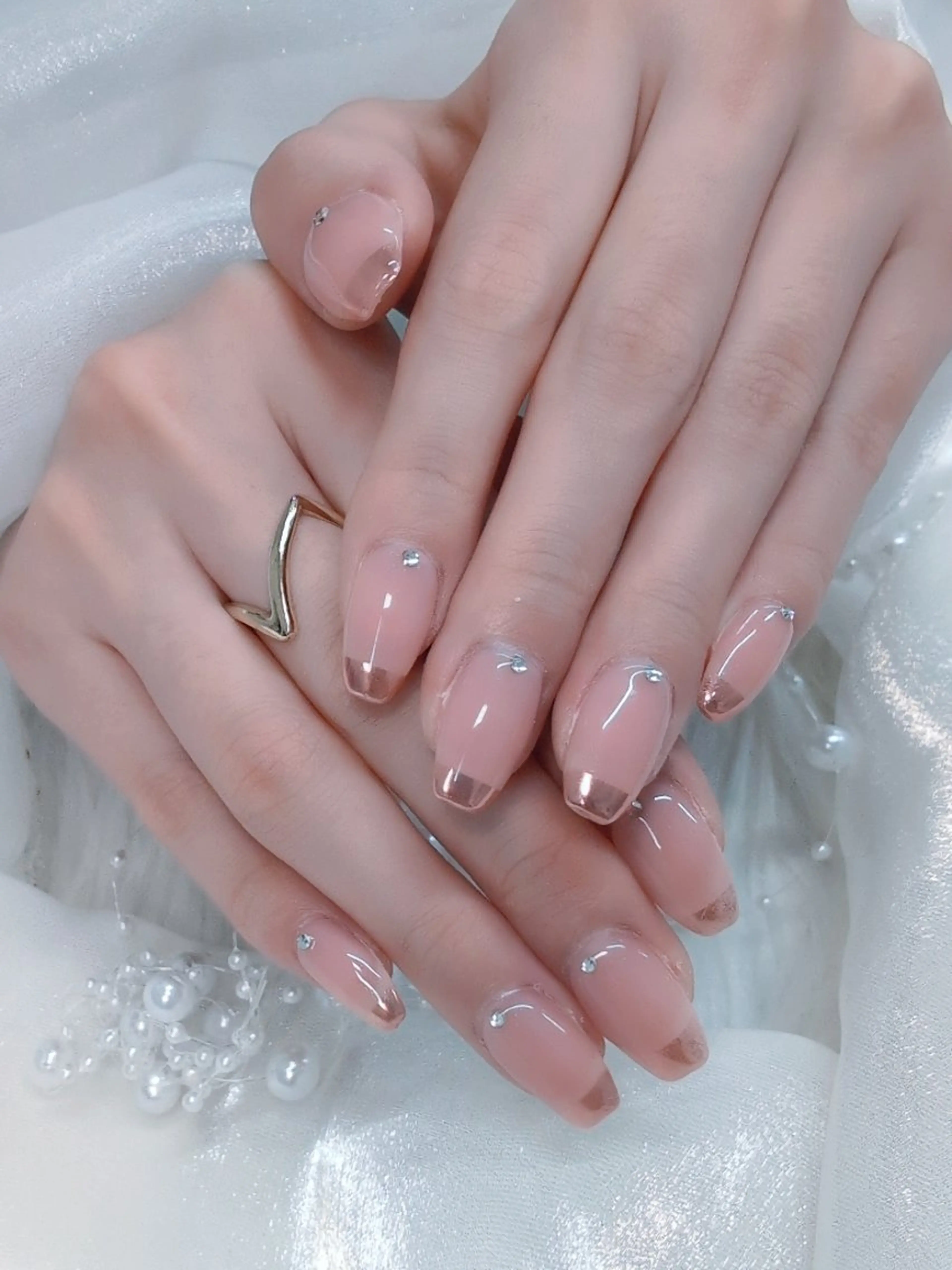 ネイル 長さ出し フラッシュネイル フレンチネイル ジェルネイル キラキラネイル Chouette Nailのネイルデザイン