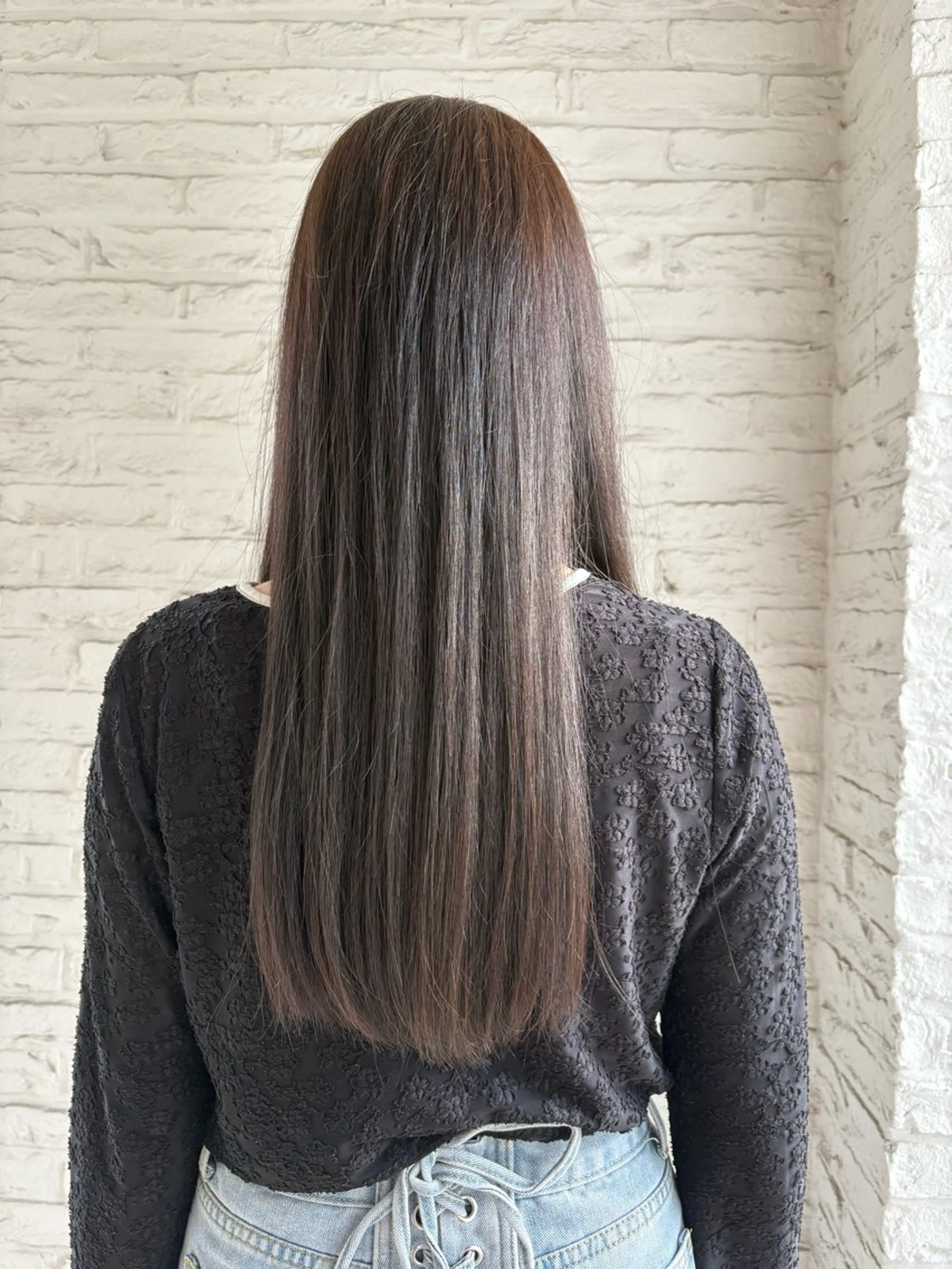 ロング 西澤 綺羅のヘアスタイル