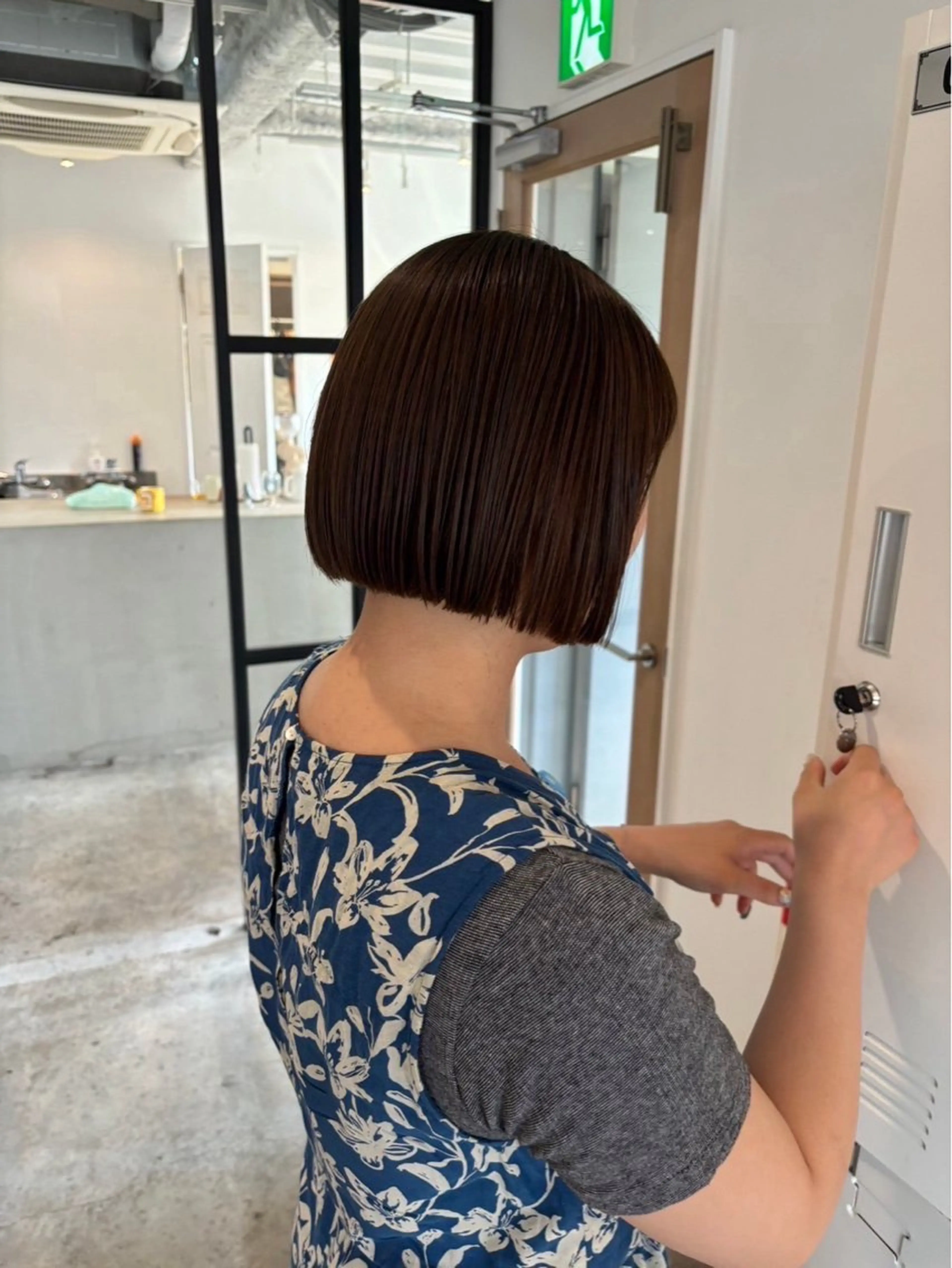 カラー 高橋 アニー未来のヘアスタイル