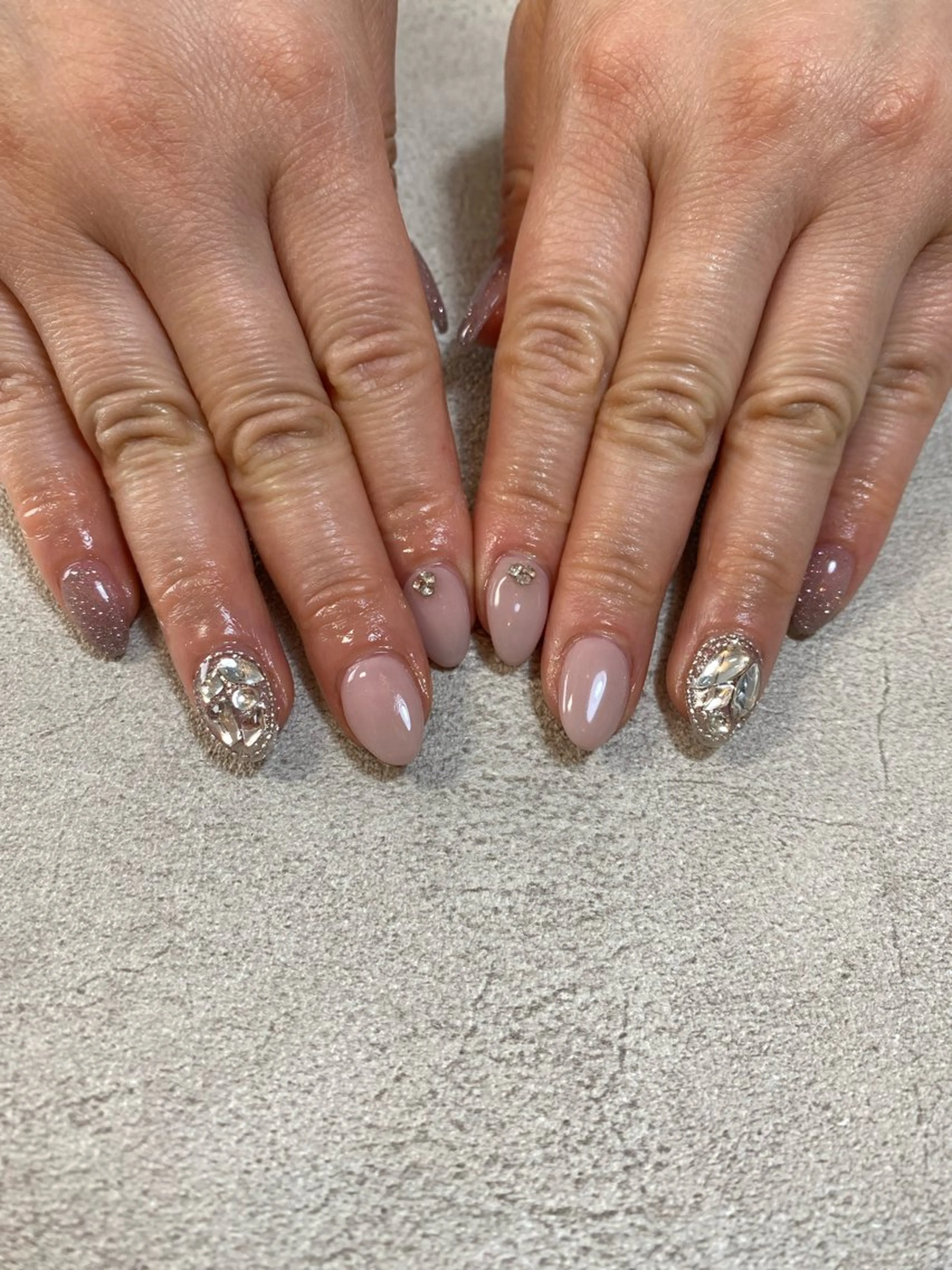 ネイル amunail所属・浦川 歩のネイルデザイン