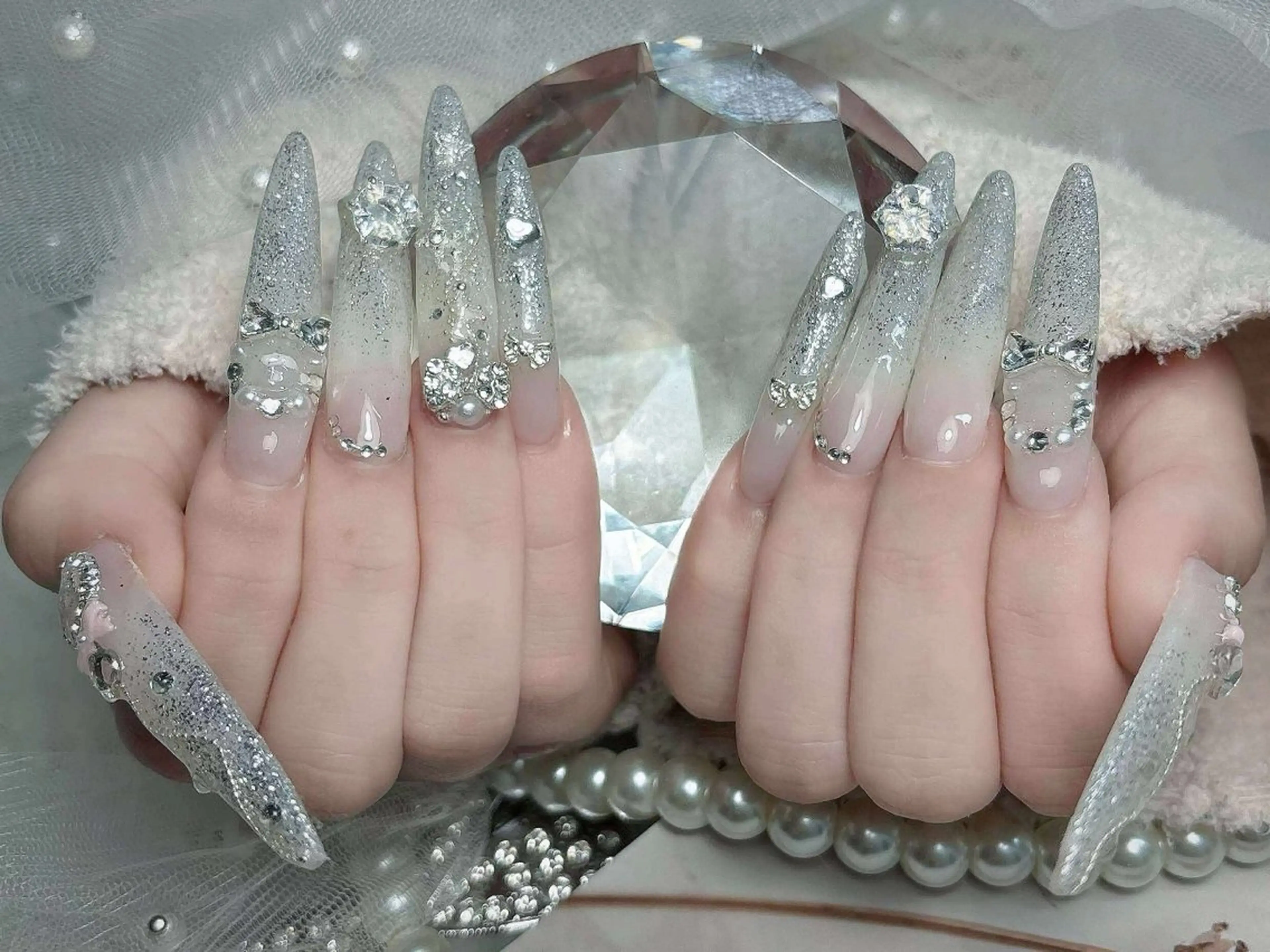 ネイル ハンドネイル ハンドケア Nova Nail Nambaのネイルデザイン