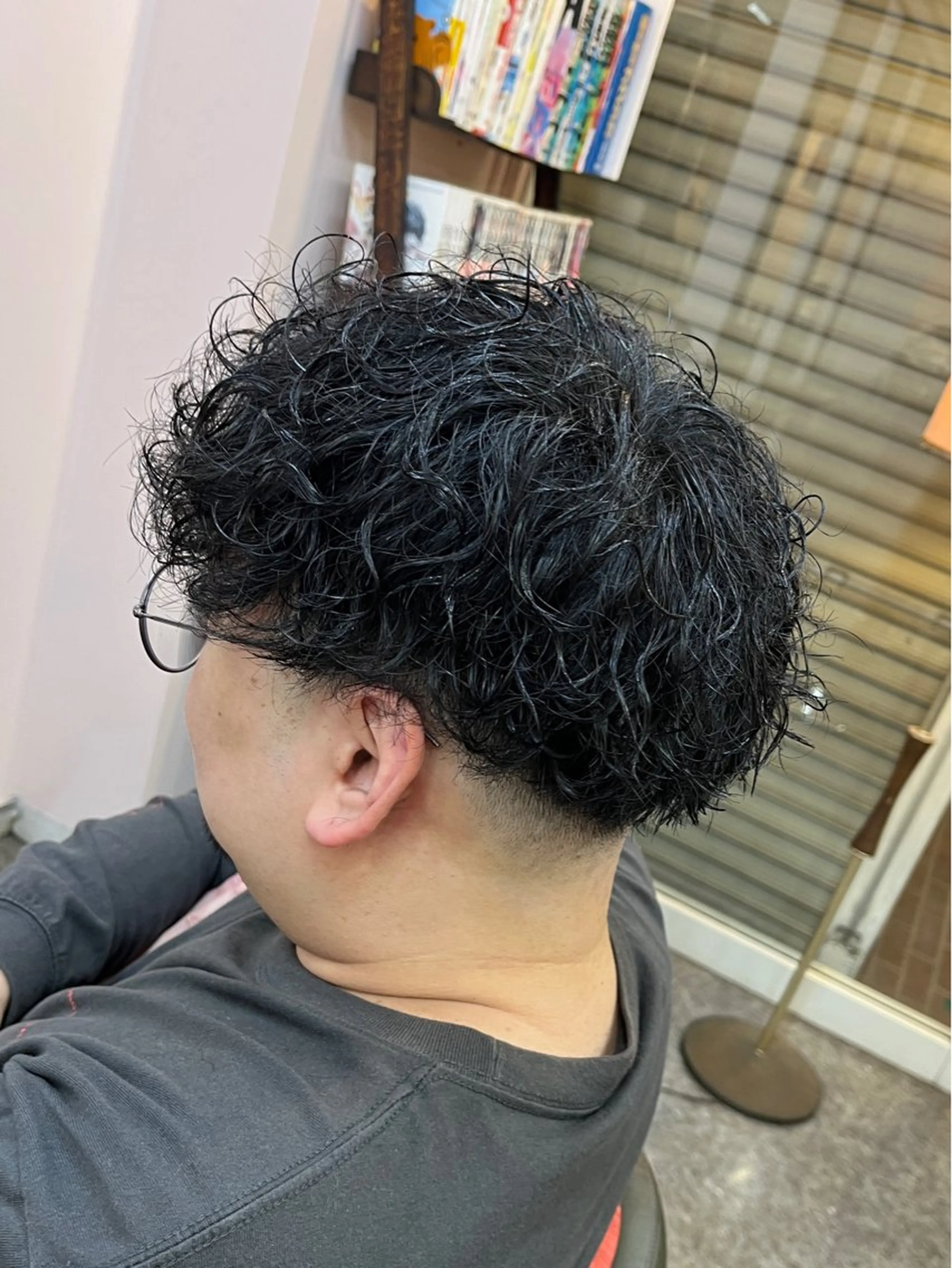 ミディアム パーマ CuMARi所属・予約の96.4%パ ーマ🌈福本　裕也のヘアスタイル