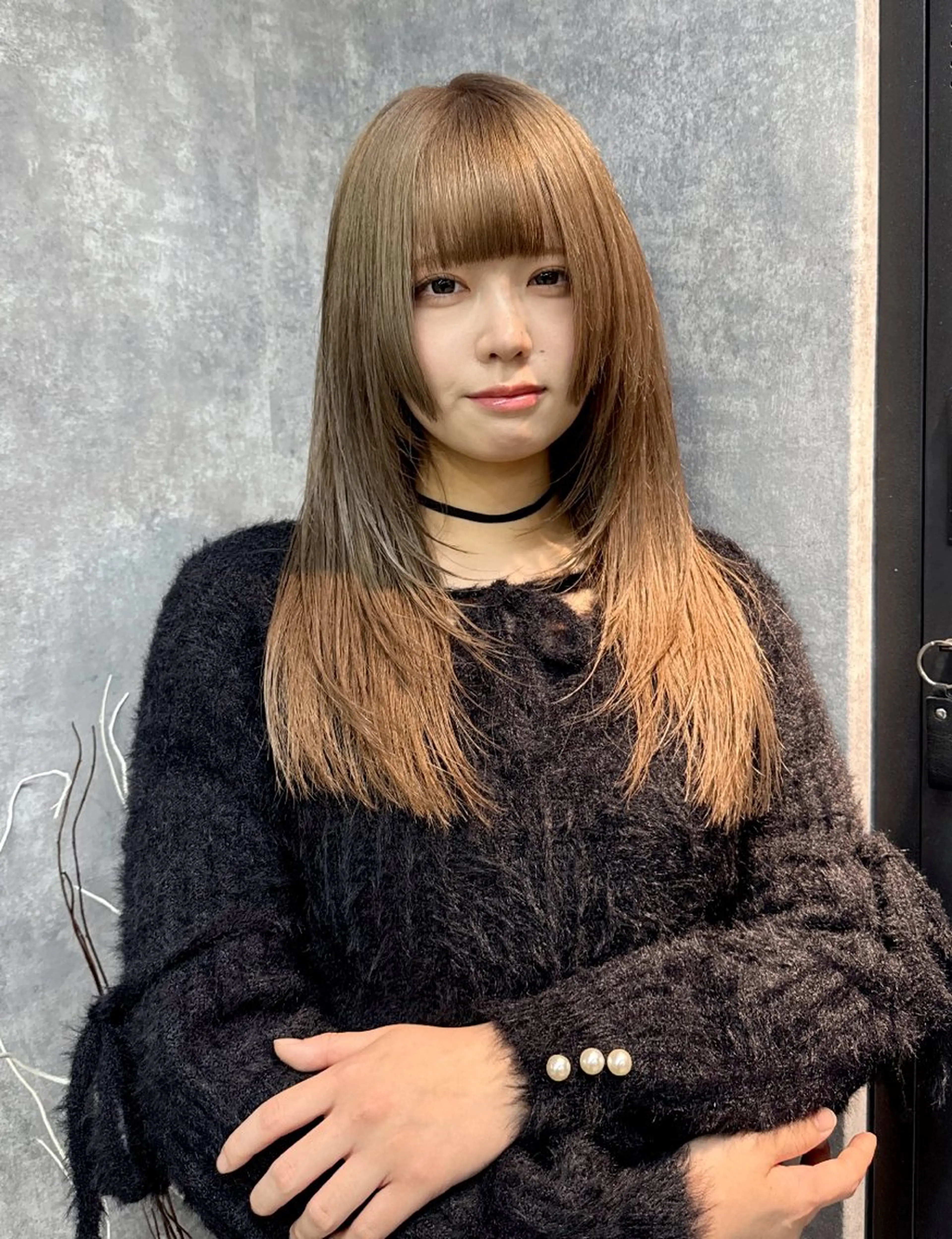 ロング カラー 切りっぱなしボブ ショートボブ バレイヤージュ ベージュカラー グレージュ 【.ico】心斎橋 飛田ゆうきのヘアスタイル