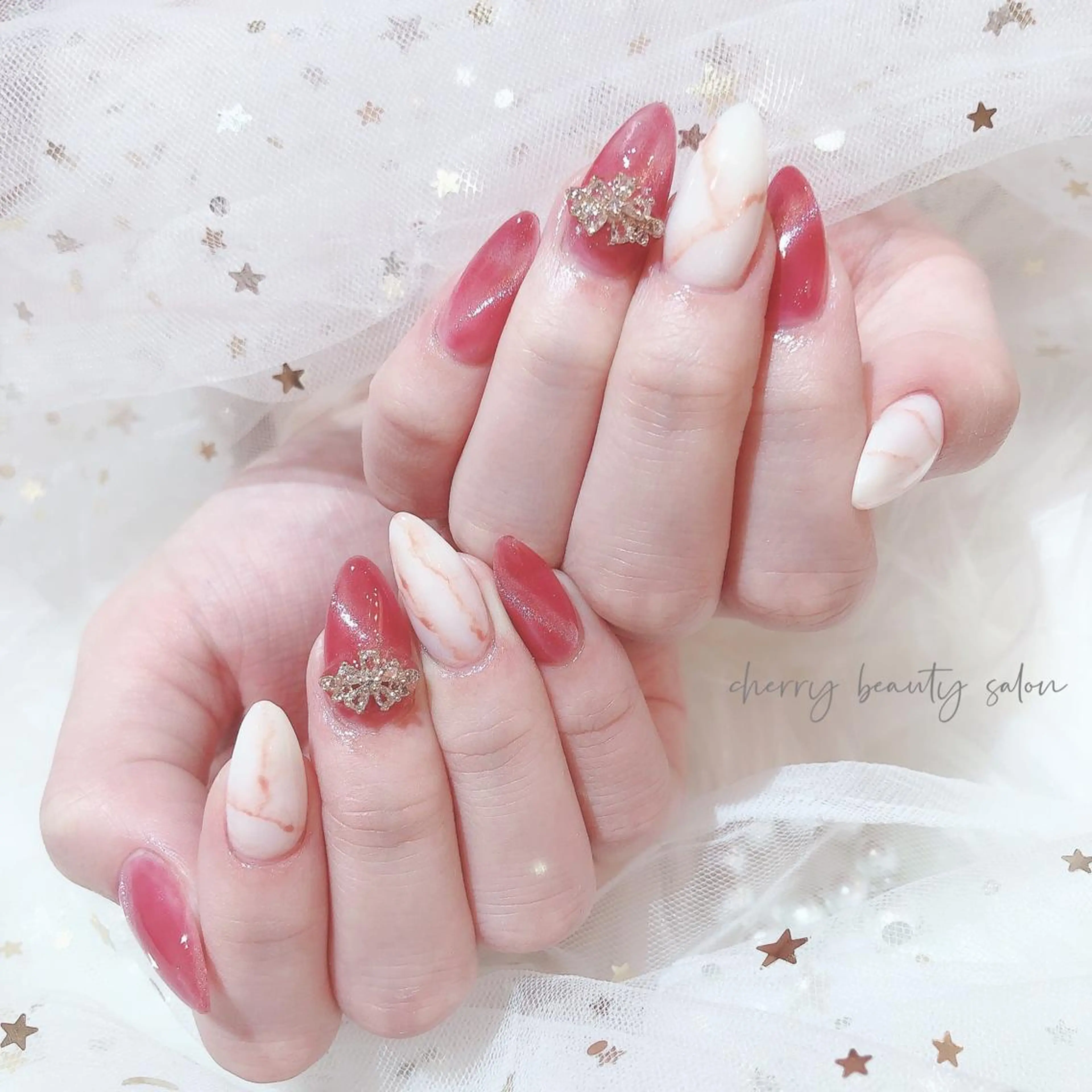 ネイル SAKURA 🍒のネイルデザイン