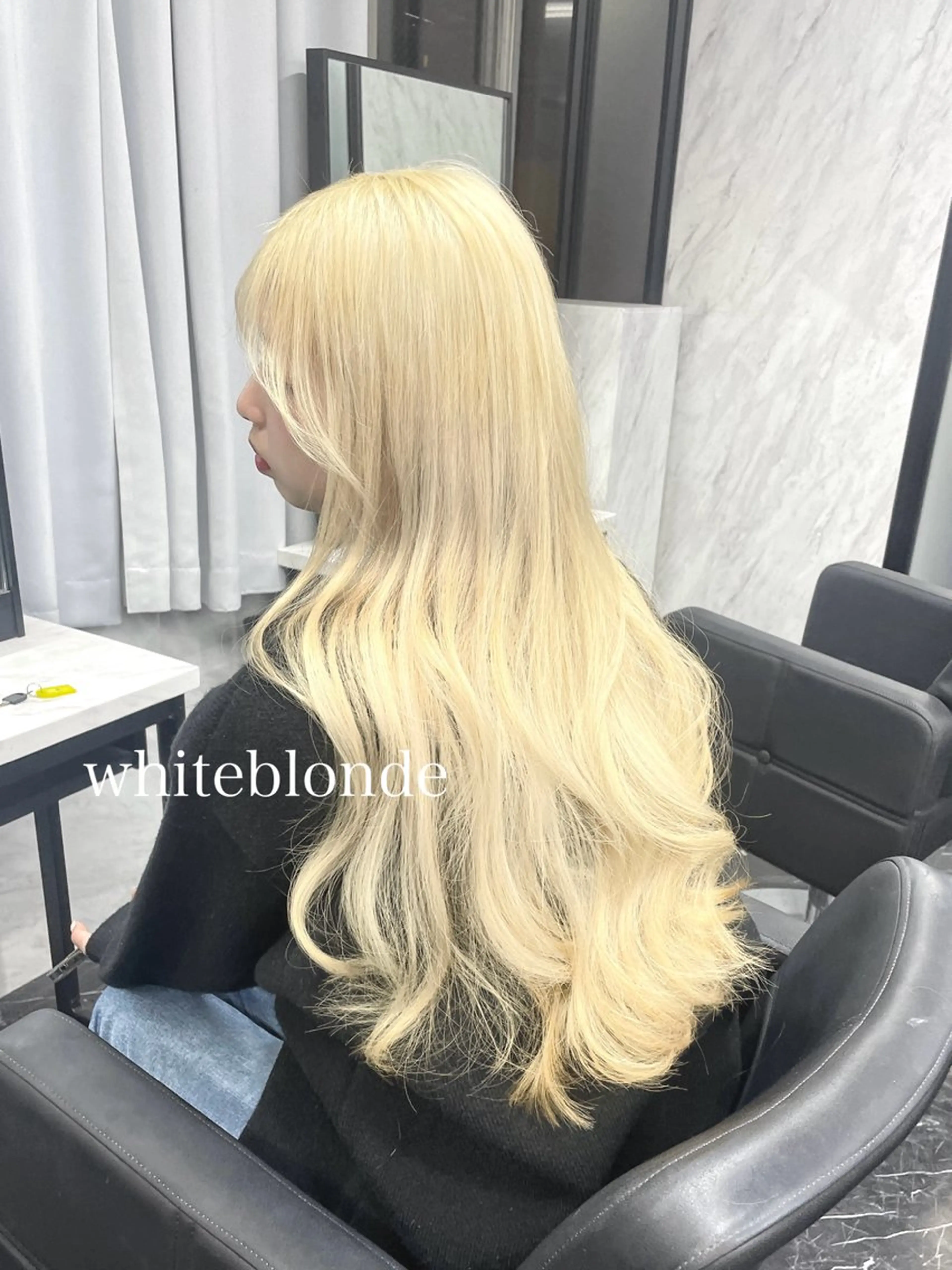 ロング カラー エクステ エクステ🩵ブリーチ 韓国ヘア🩵KAEのヘアスタイル