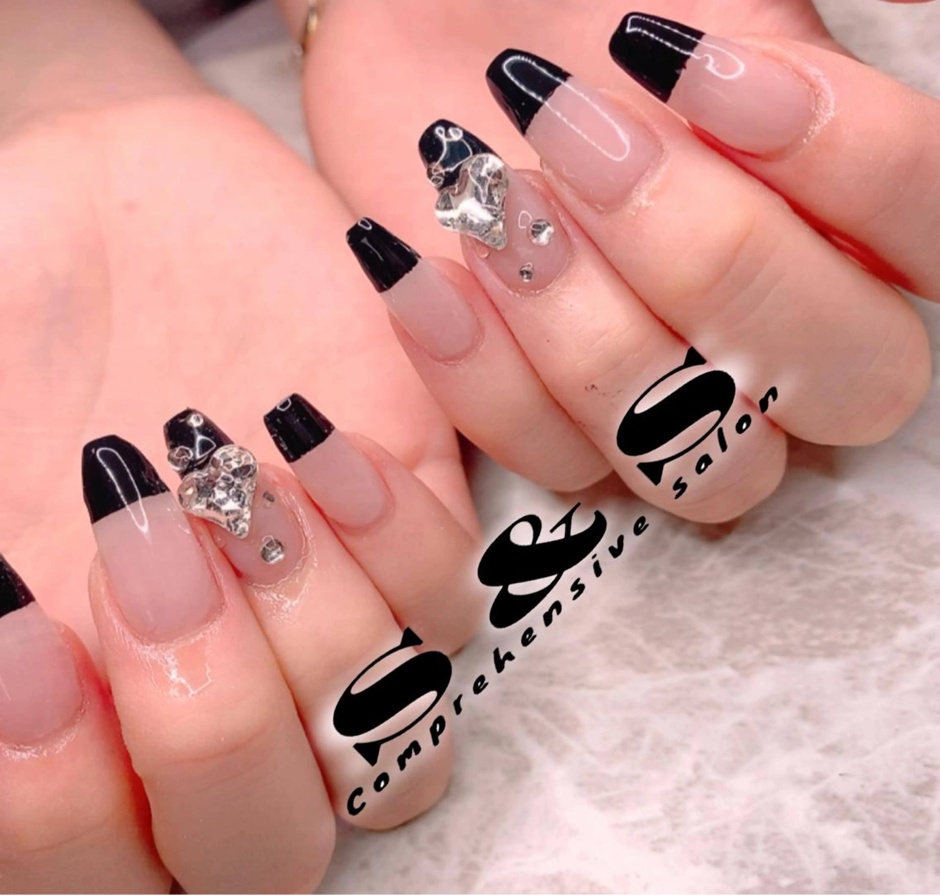 ネイル 長さ出し メンズネイル 持ち込み スカルプネイル S&S 村田小百合のネイルデザイン