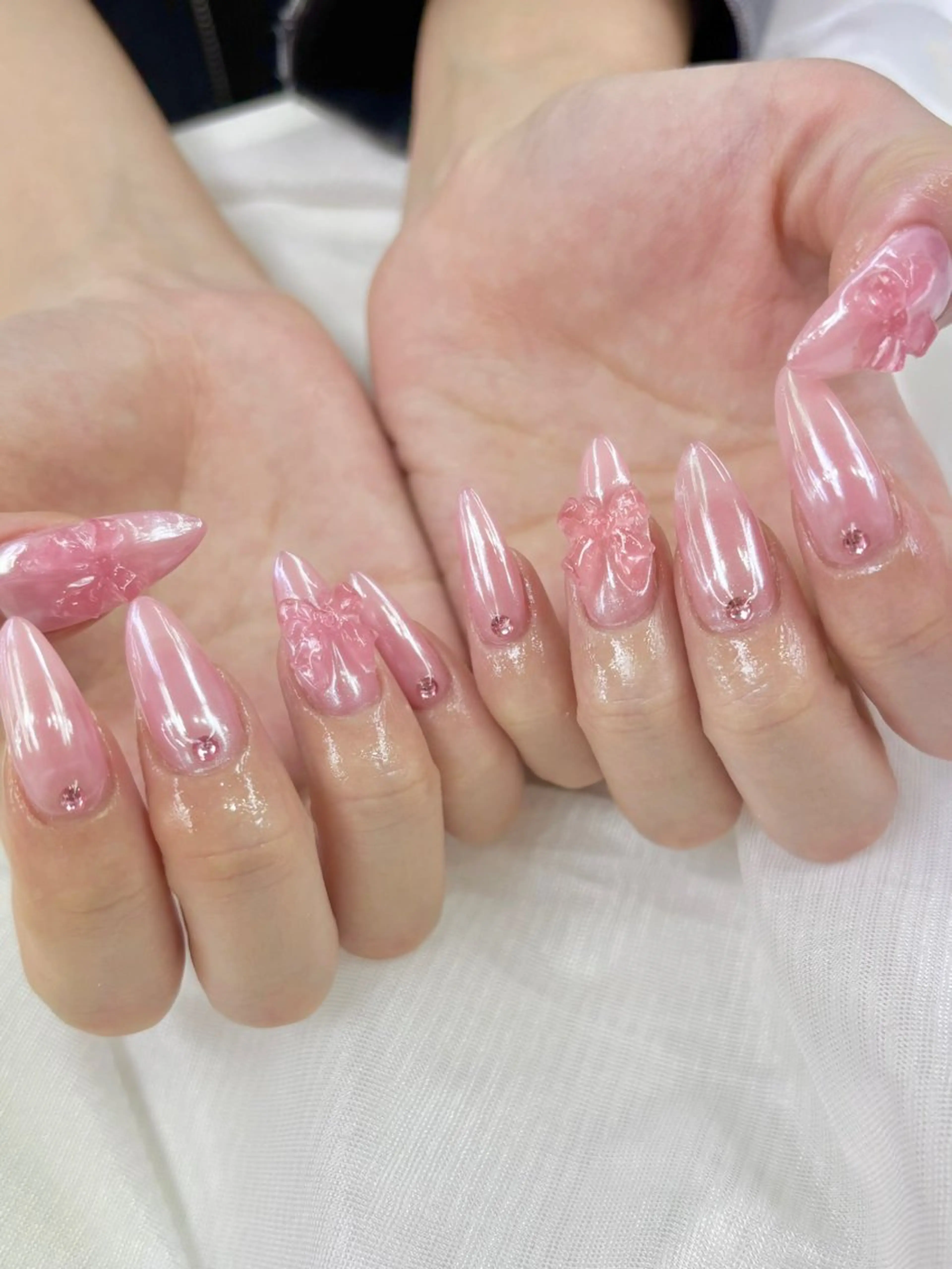 ネイル ガーリー ミラーネイル ピンク リボン yajima eriのネイルデザイン