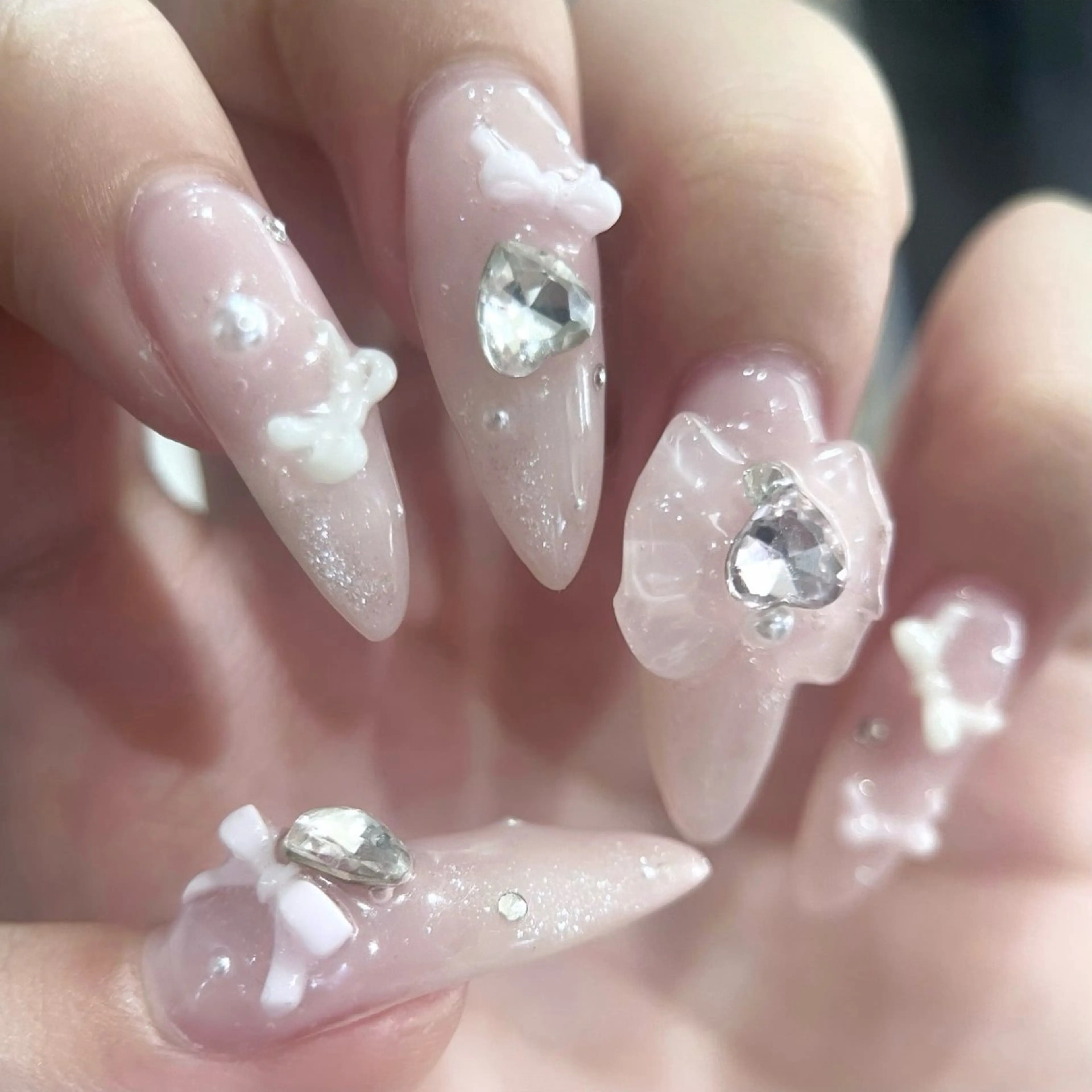 ネイル ハンドネイル 🧁fein. nana🩵のネイルデザイン