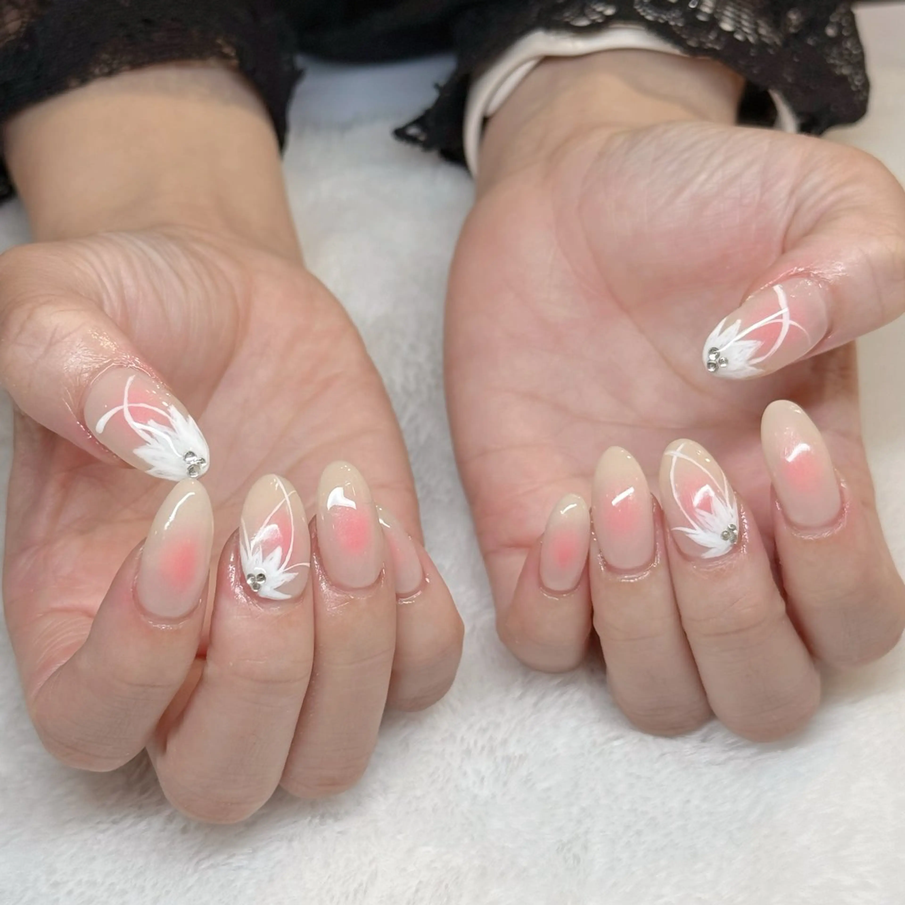 ネイル ハンドネイル Bianca葛西 Hinanoのネイルデザイン