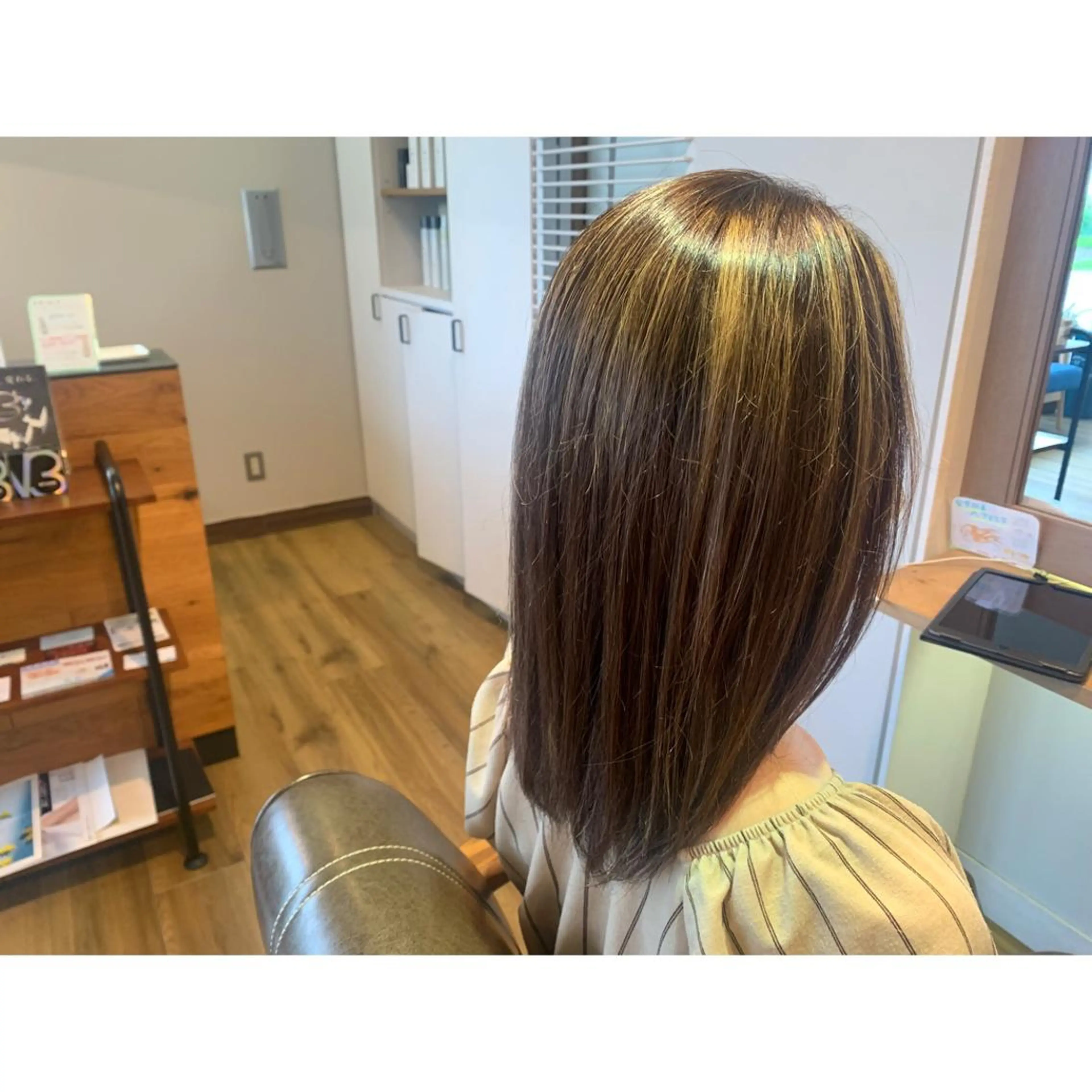 セミロング カラー トリートメント トリートメント ツキダテ ユイのヘアスタイル